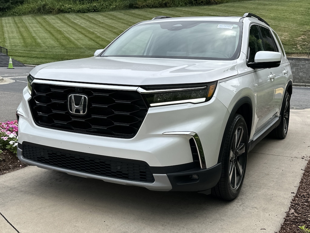 Certified 2024 Honda Pilot Elite SUV