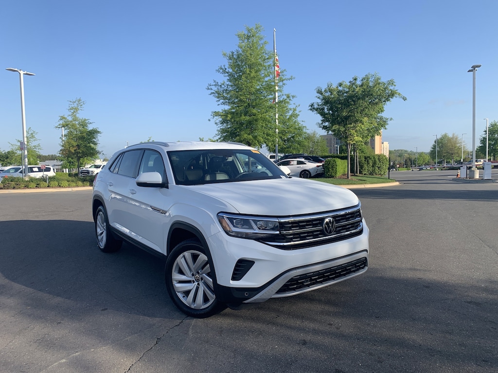 Used 2022 Volkswagen Atlas Cross Sport 3.6L V6 SE w/Technology SUV