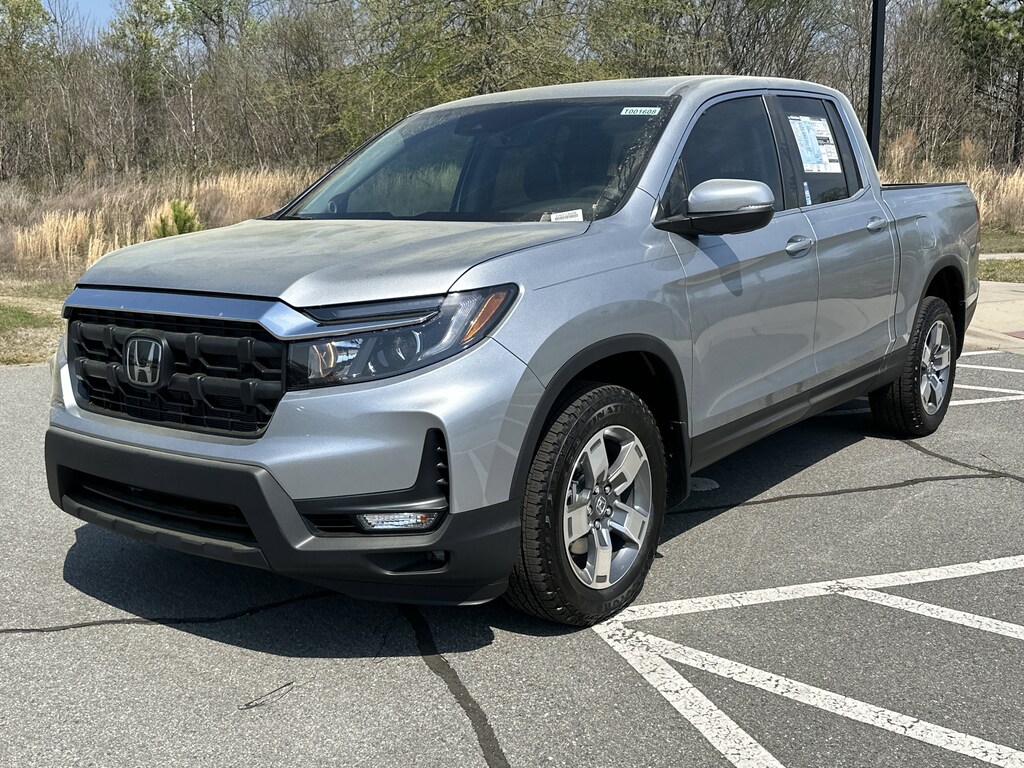 New 2026 Honda Ridgeline RTL Pickup