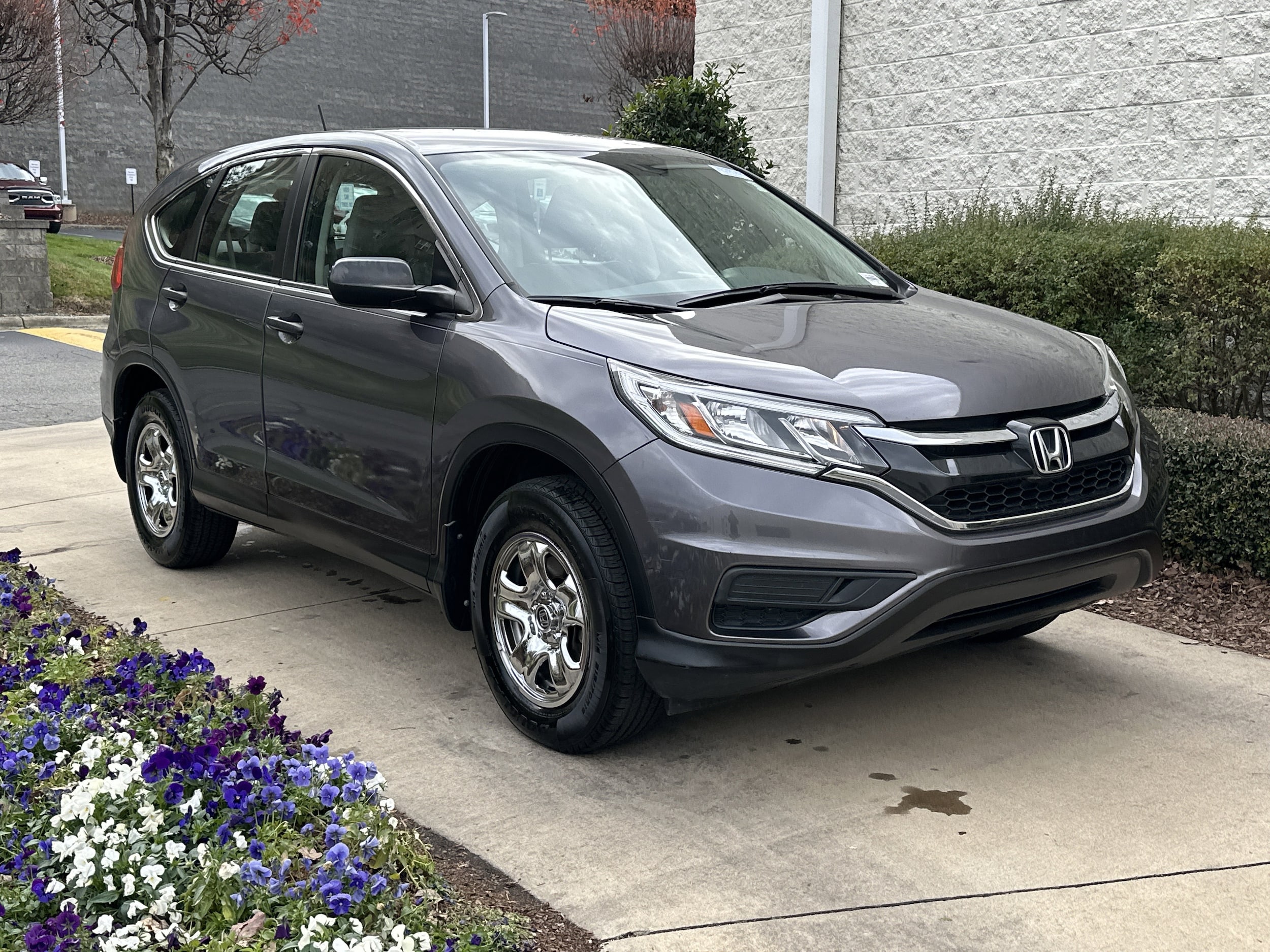 Used 2015 Honda CR-V LX with VIN 3CZRM3H34FG710481 for sale in Huntersville, NC