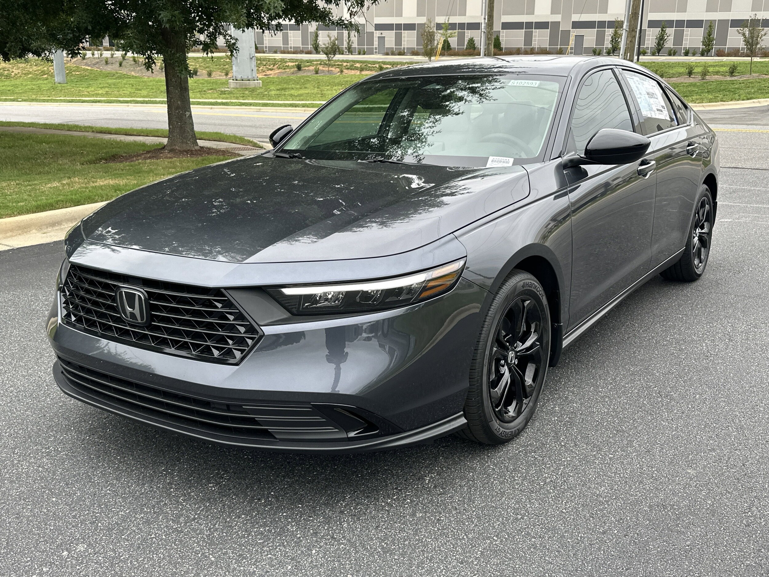 2025 Honda Accord SE photo 3