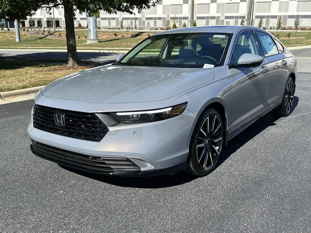 New 2025 Honda Accord Hybrid Touring Sedan
