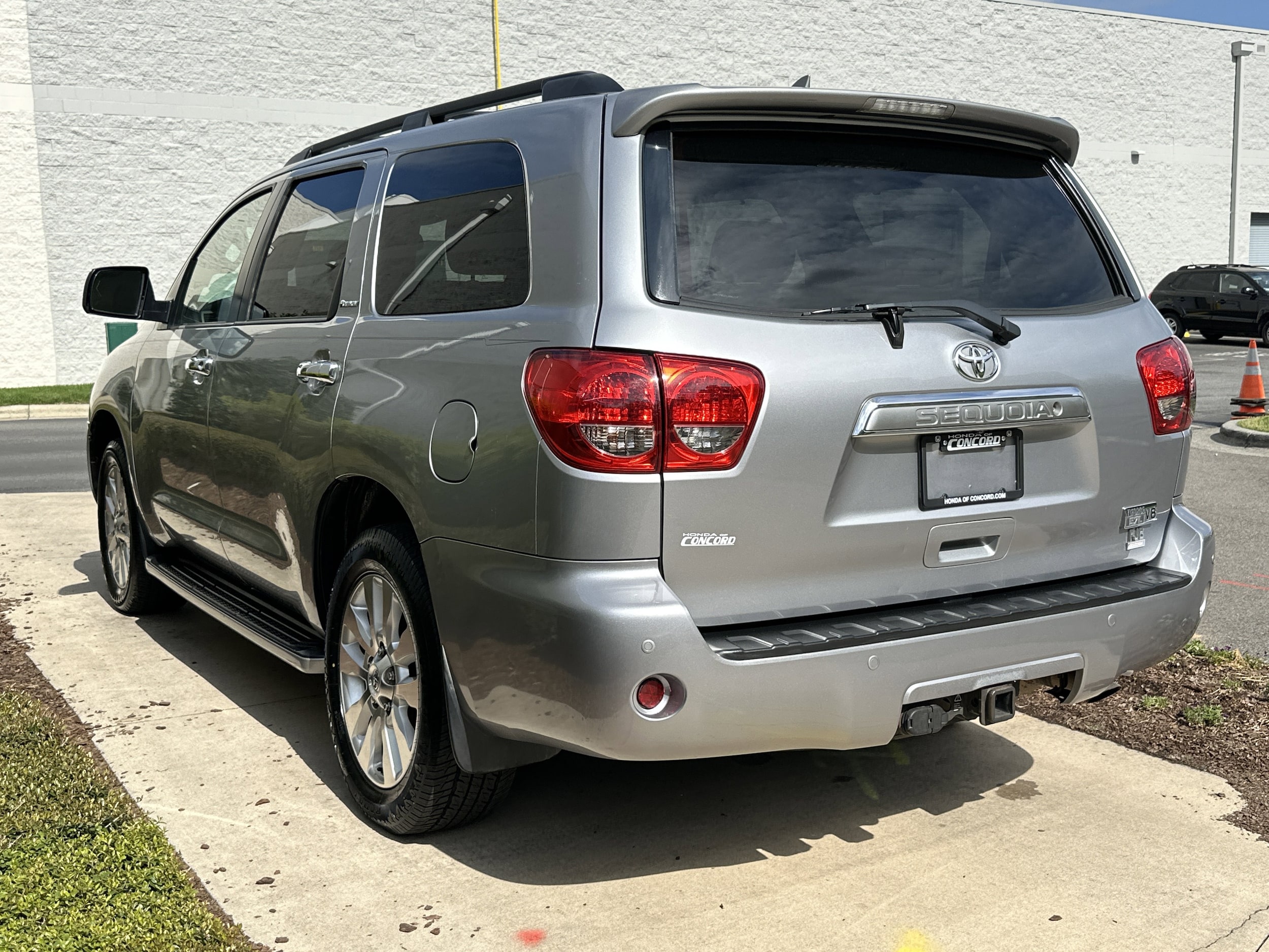 2012 Toyota Sequoia Platinum photo 5
