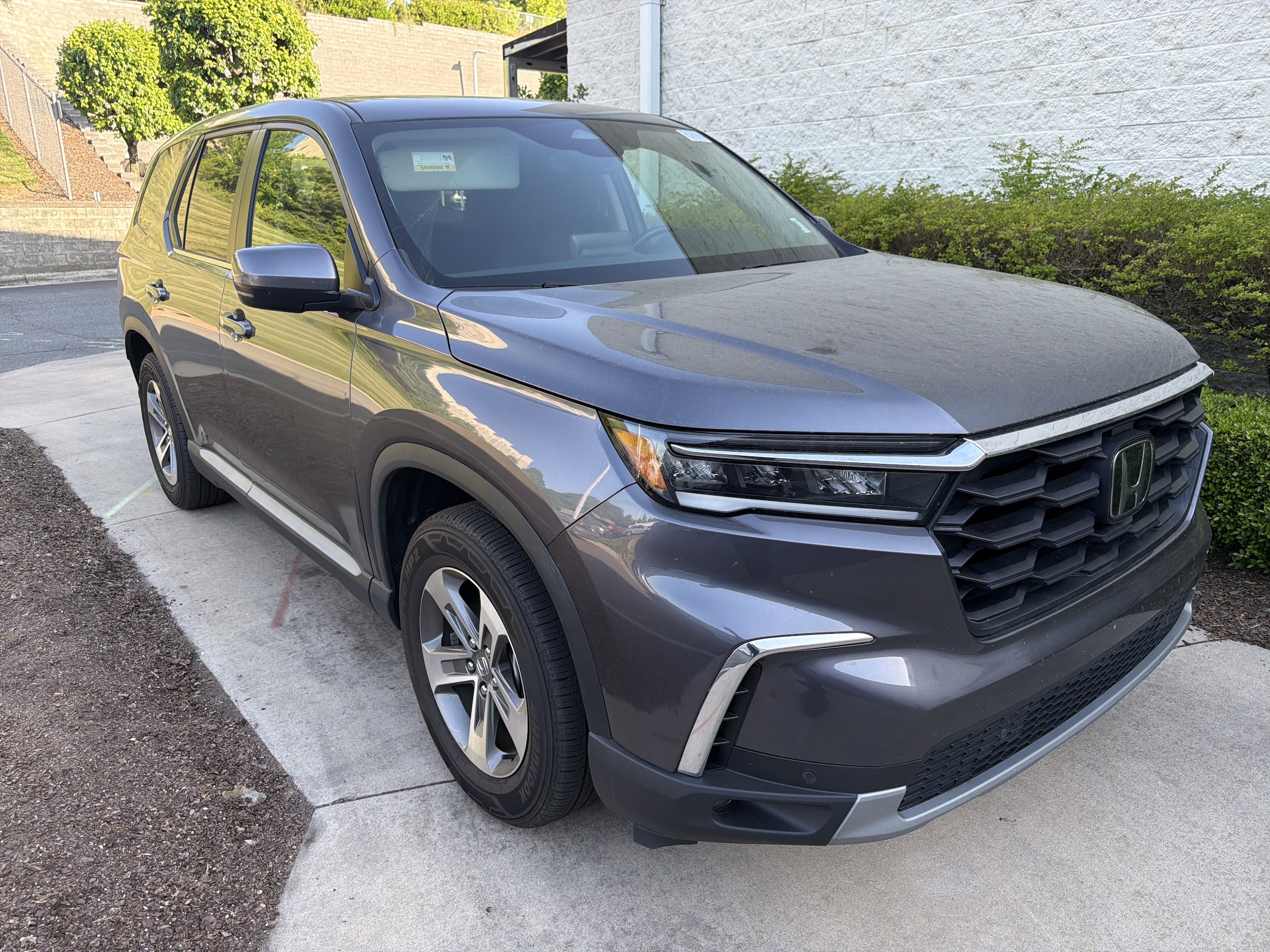 2025 Honda Pilot EX-L photo 3