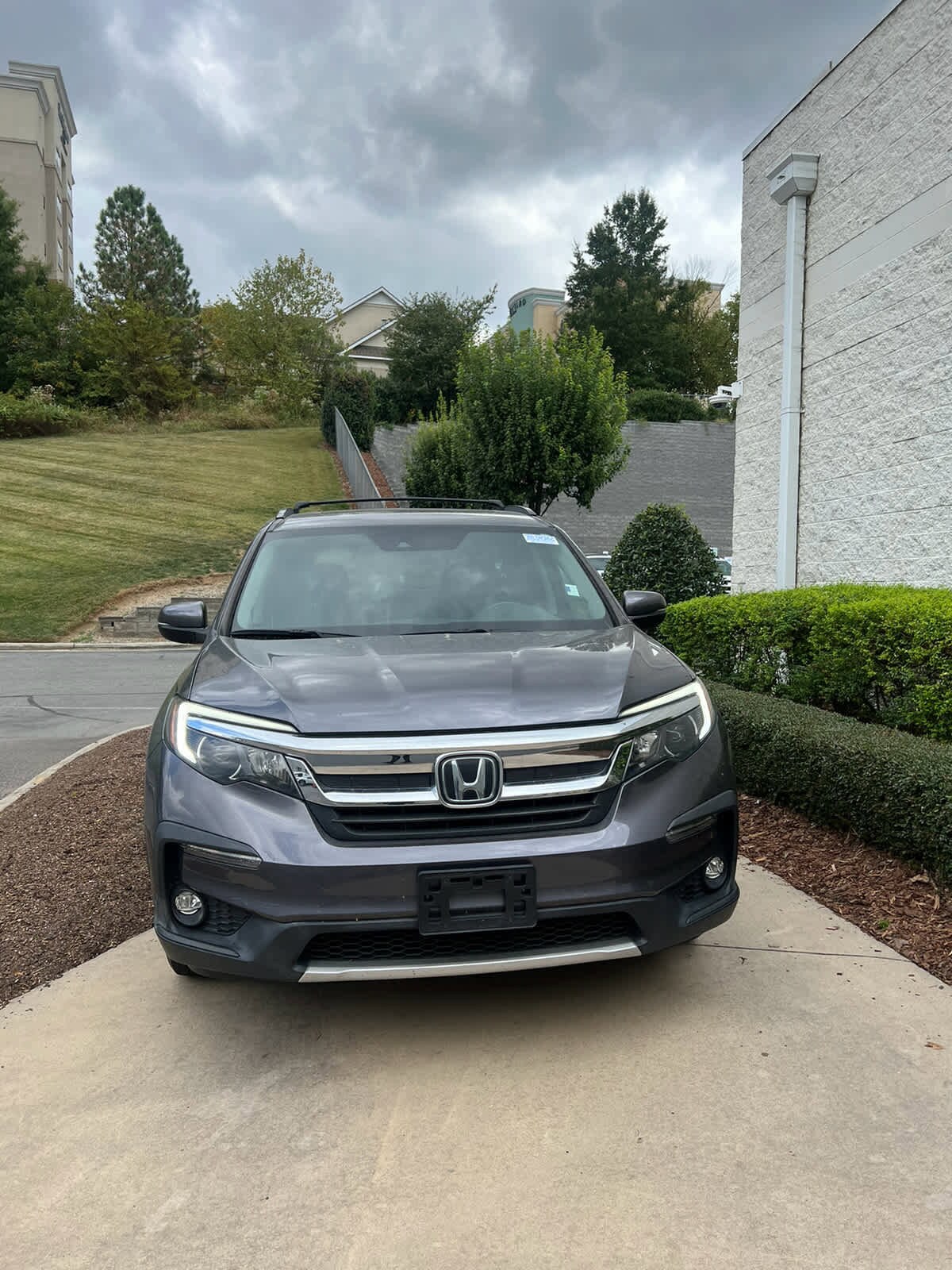 2020 Honda Pilot EX-L photo 2