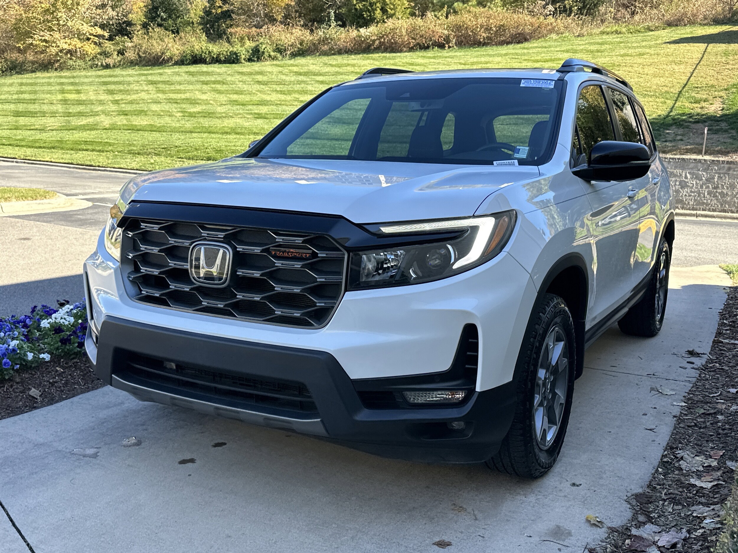 2023 Honda Passport TrailSport photo 3
