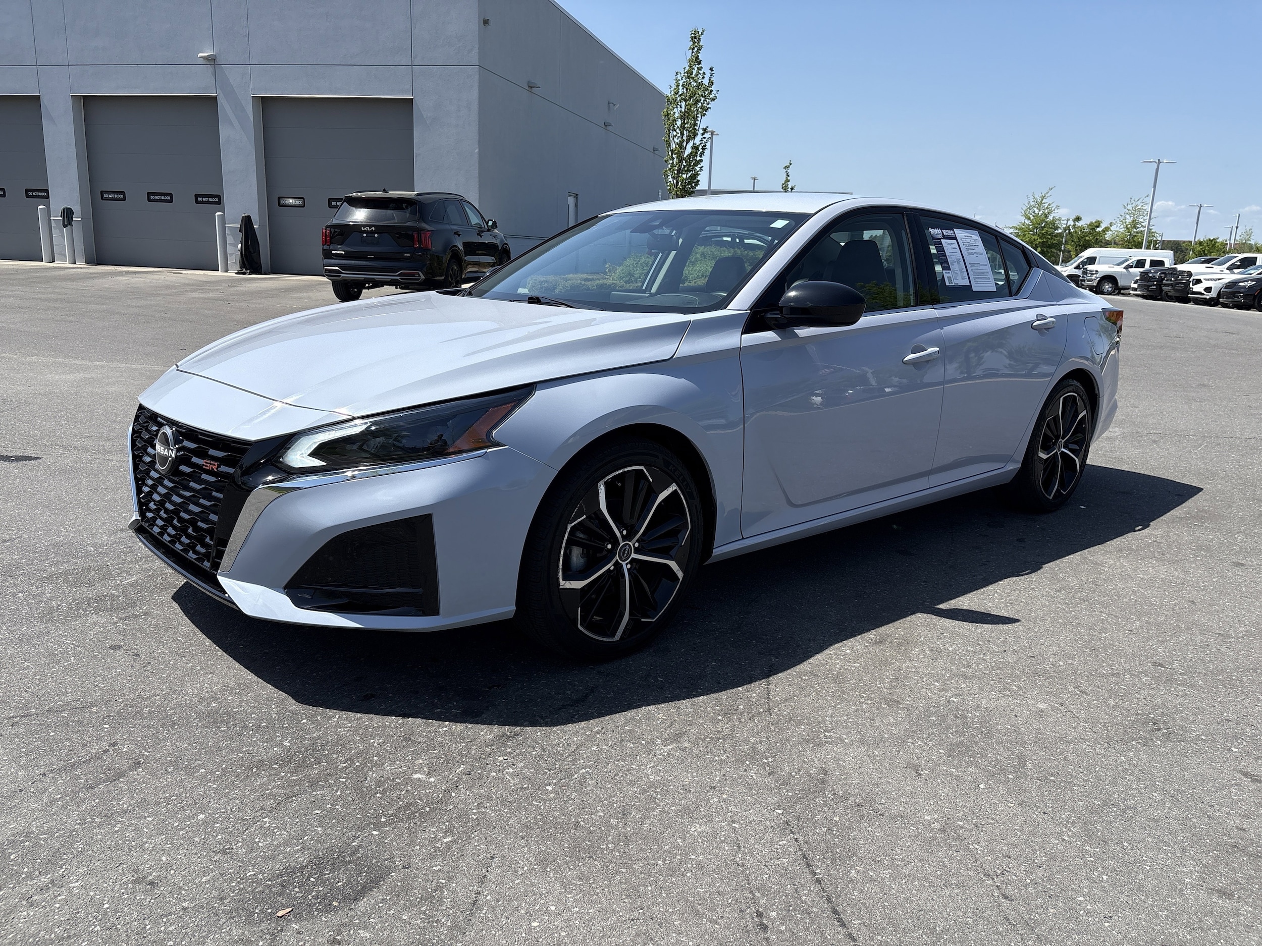 2024 Nissan Altima 2.5 SR photo 4