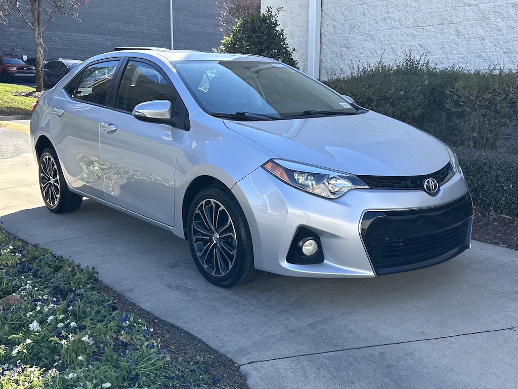 Used 2016 Toyota Corolla S Sedan