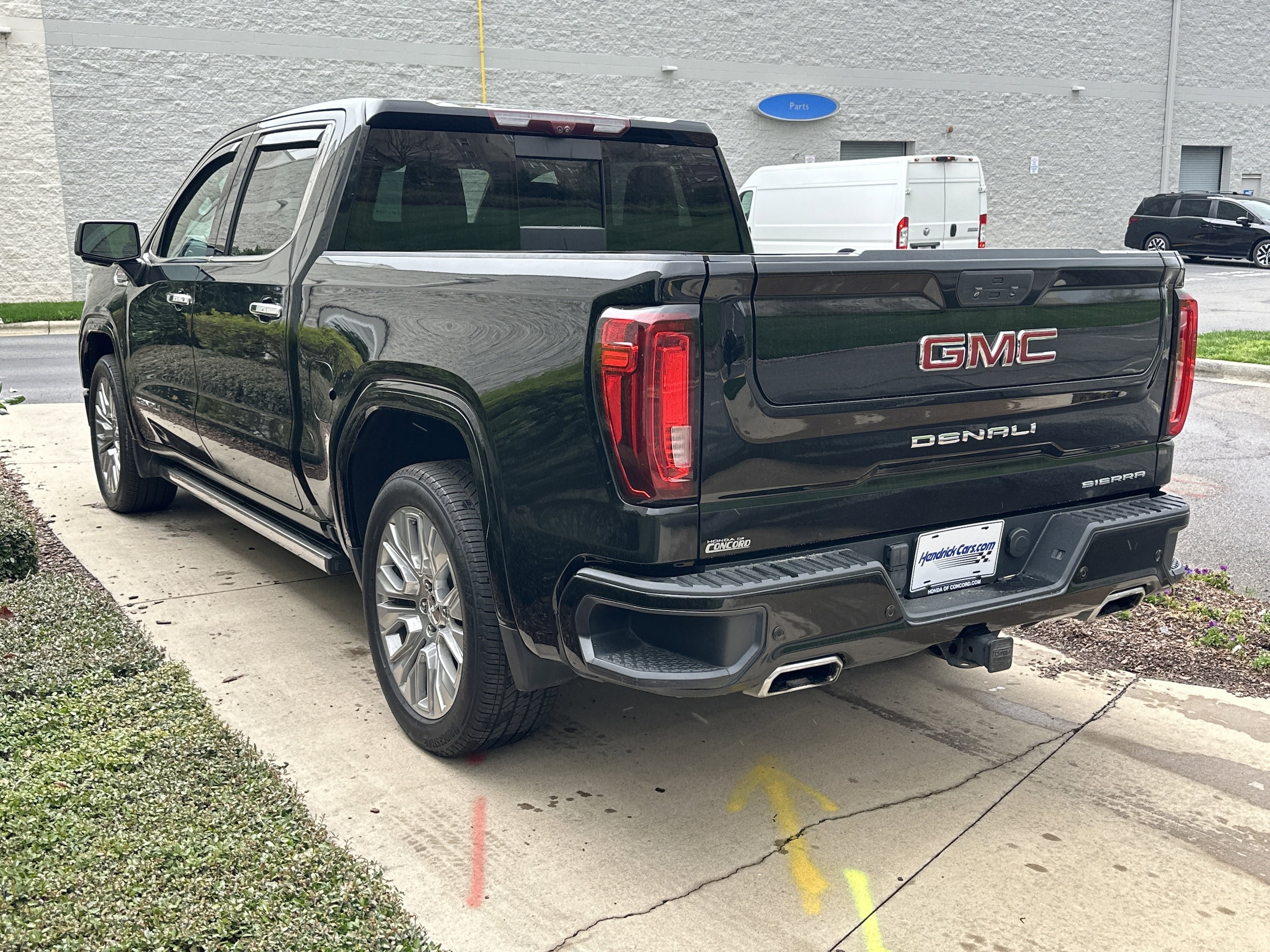 2022 GMC Sierra 1500 Limited Denali photo 4