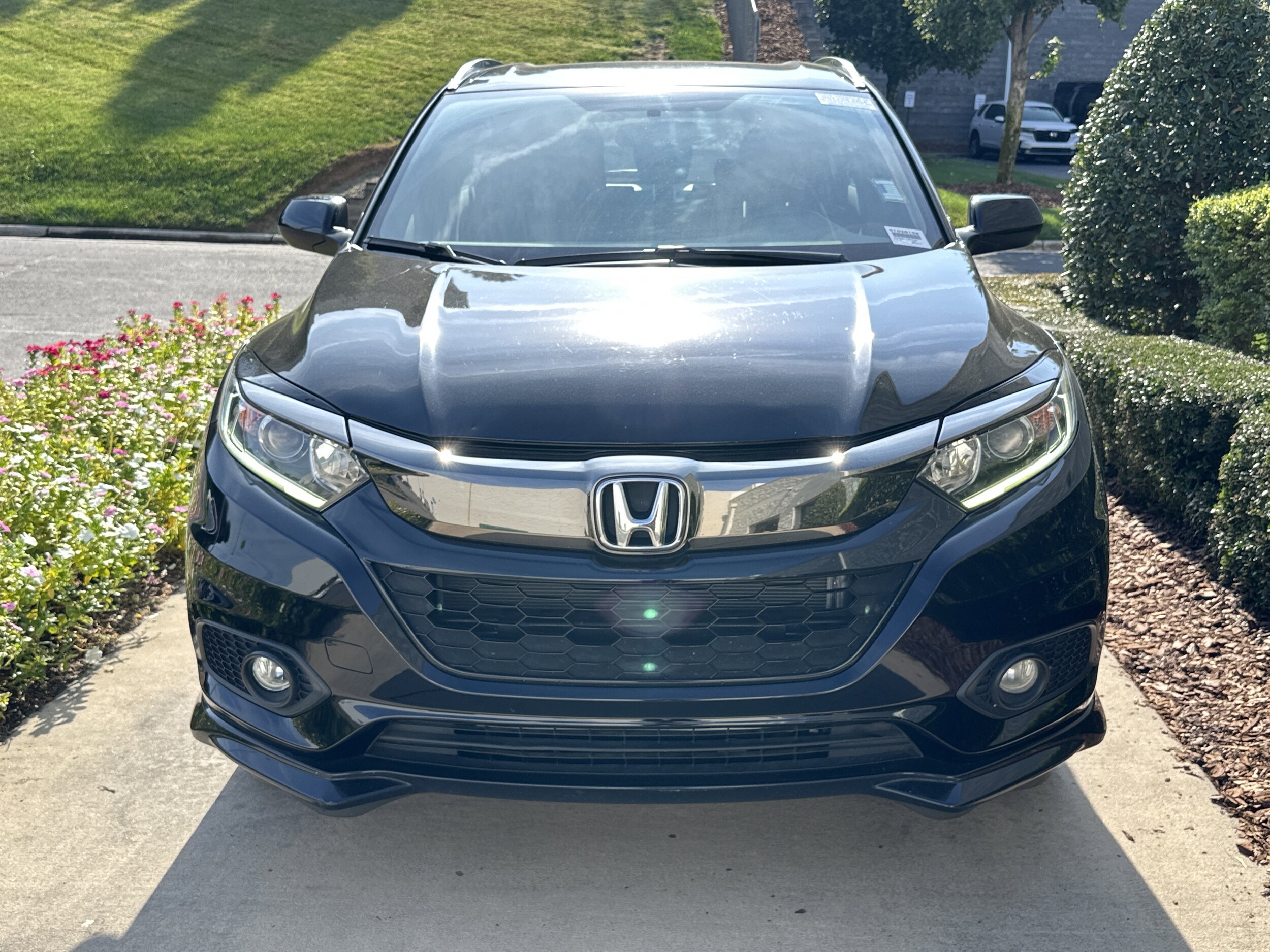 2020 Honda HR-V Sport photo 3