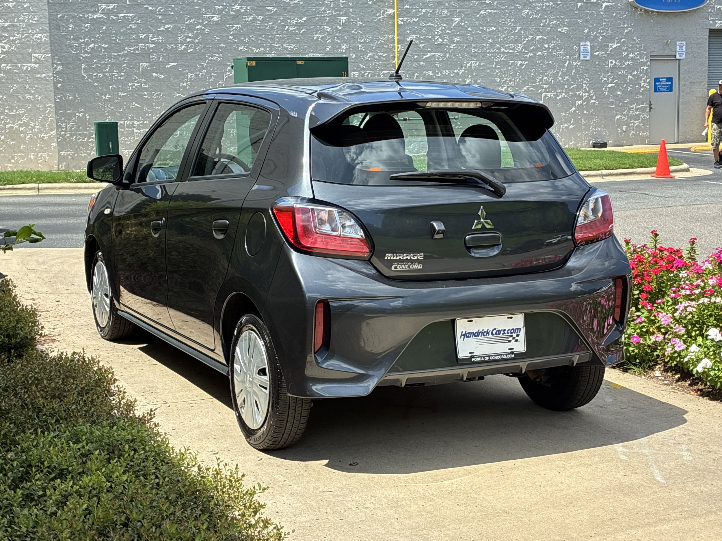 2024 Mitsubishi Mirage ES