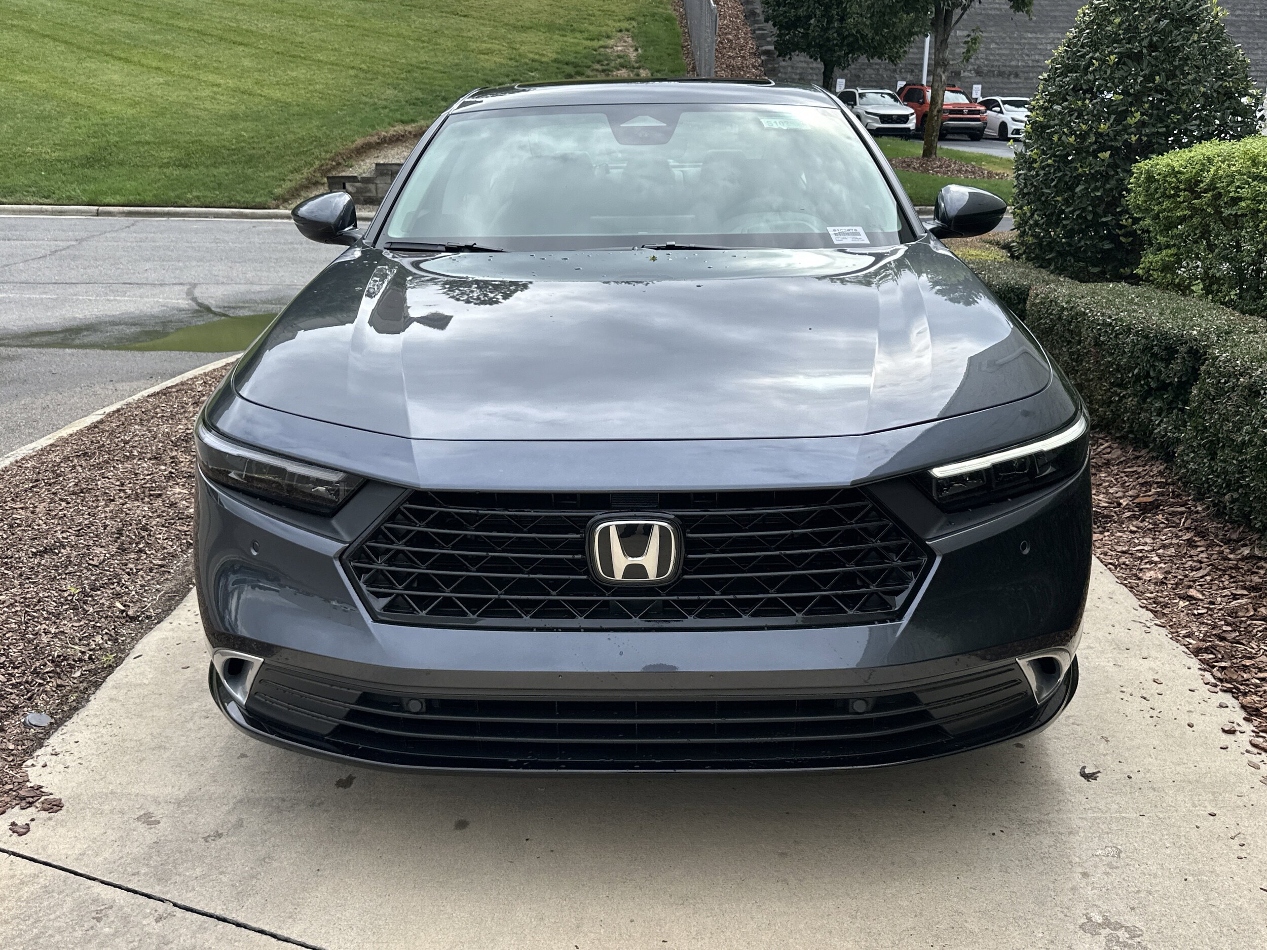 2025 Honda Accord Hybrid Touring photo 3