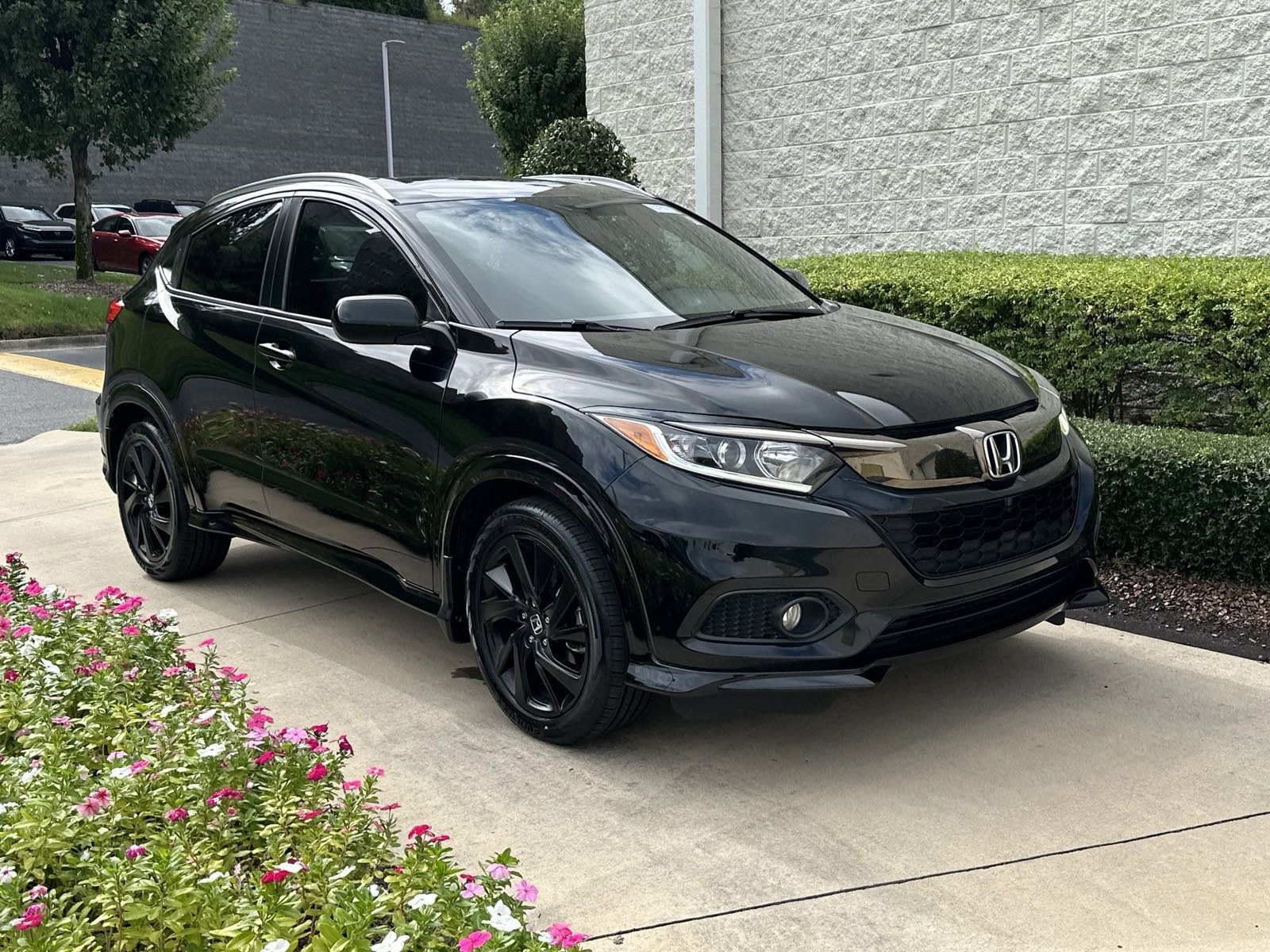 Certified 2022 Honda HR-V Sport with VIN 3CZRU5H17NM702384 for sale in Concord, NC