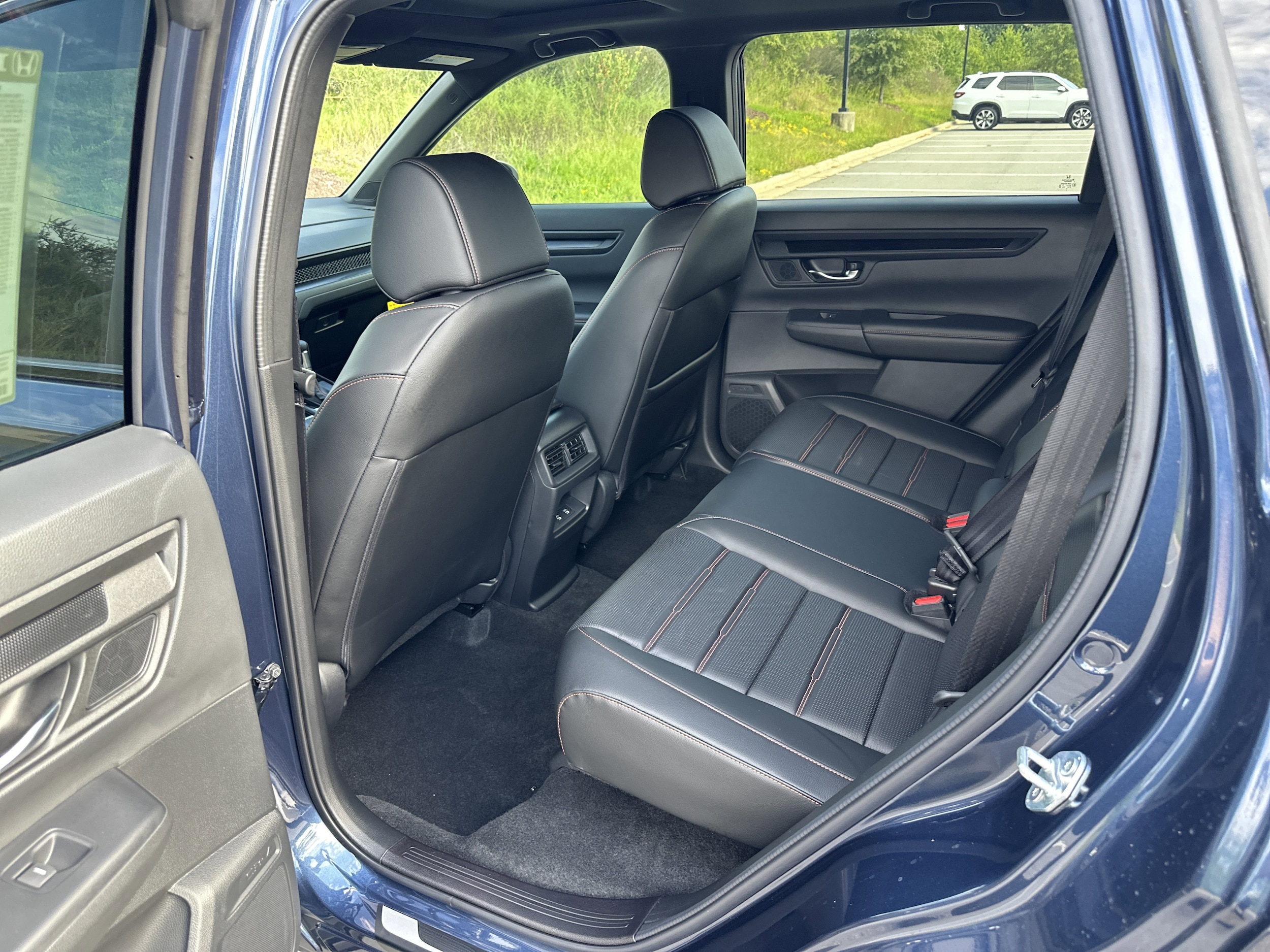 ノ*屋様 アメリカ ホンダ純正 2023-2026 CR-V リアシートバックプ New 2026 Honda CR-V Hybrid For Sale in Concord - VIN