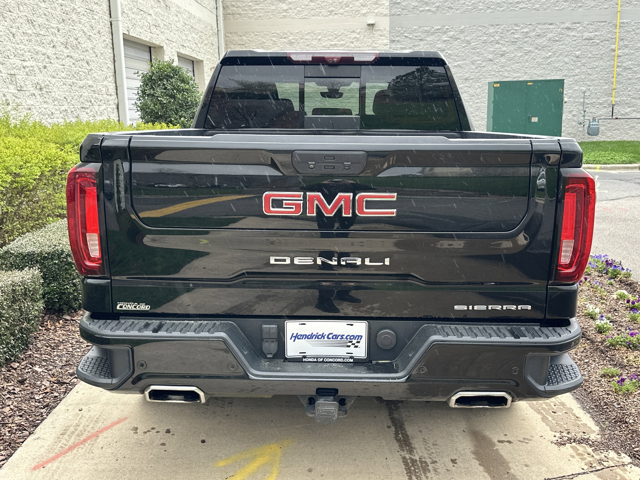 2022 GMC Sierra 1500 Limited Denali photo 5