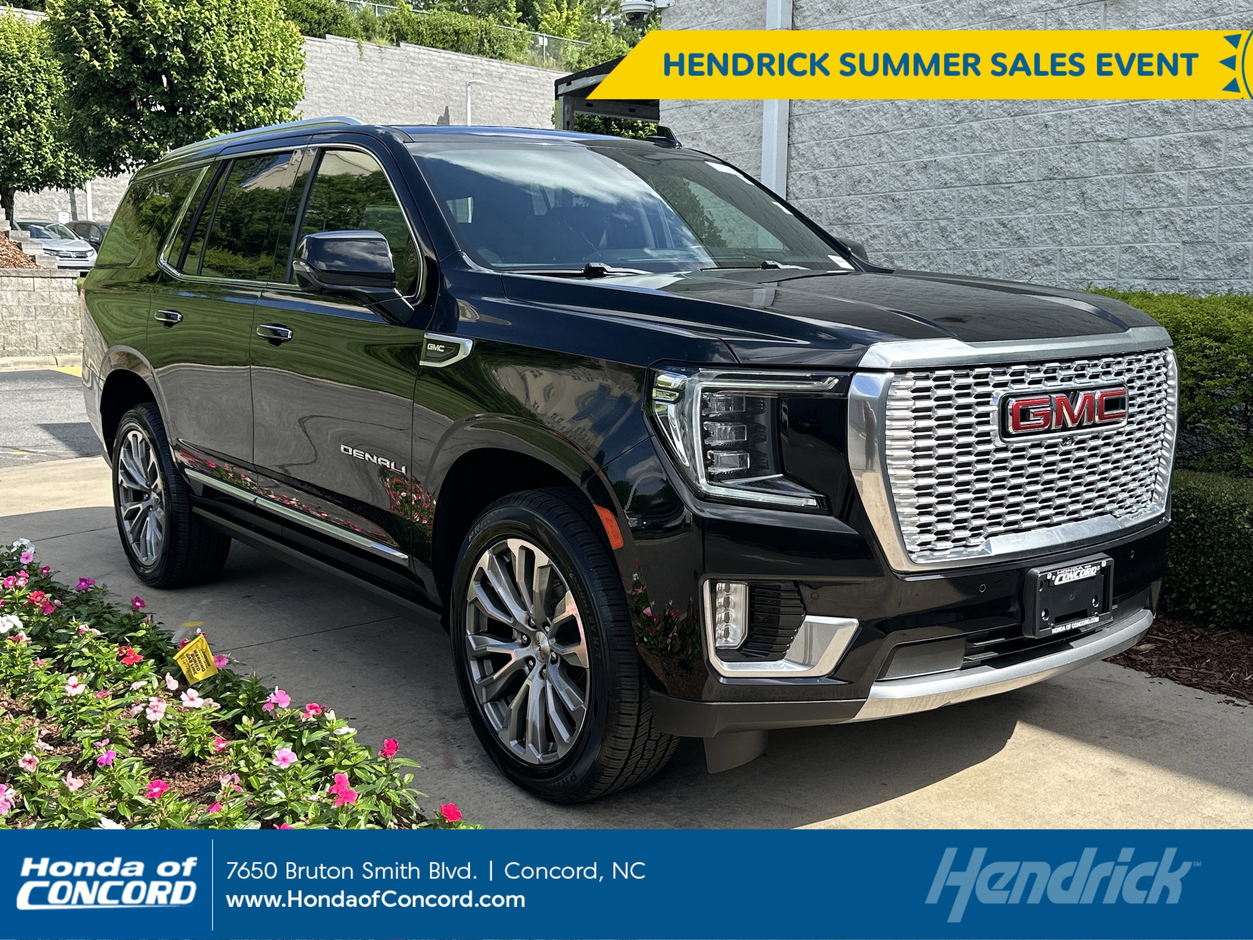 2021 GMC Yukon 4WD Denali's photo