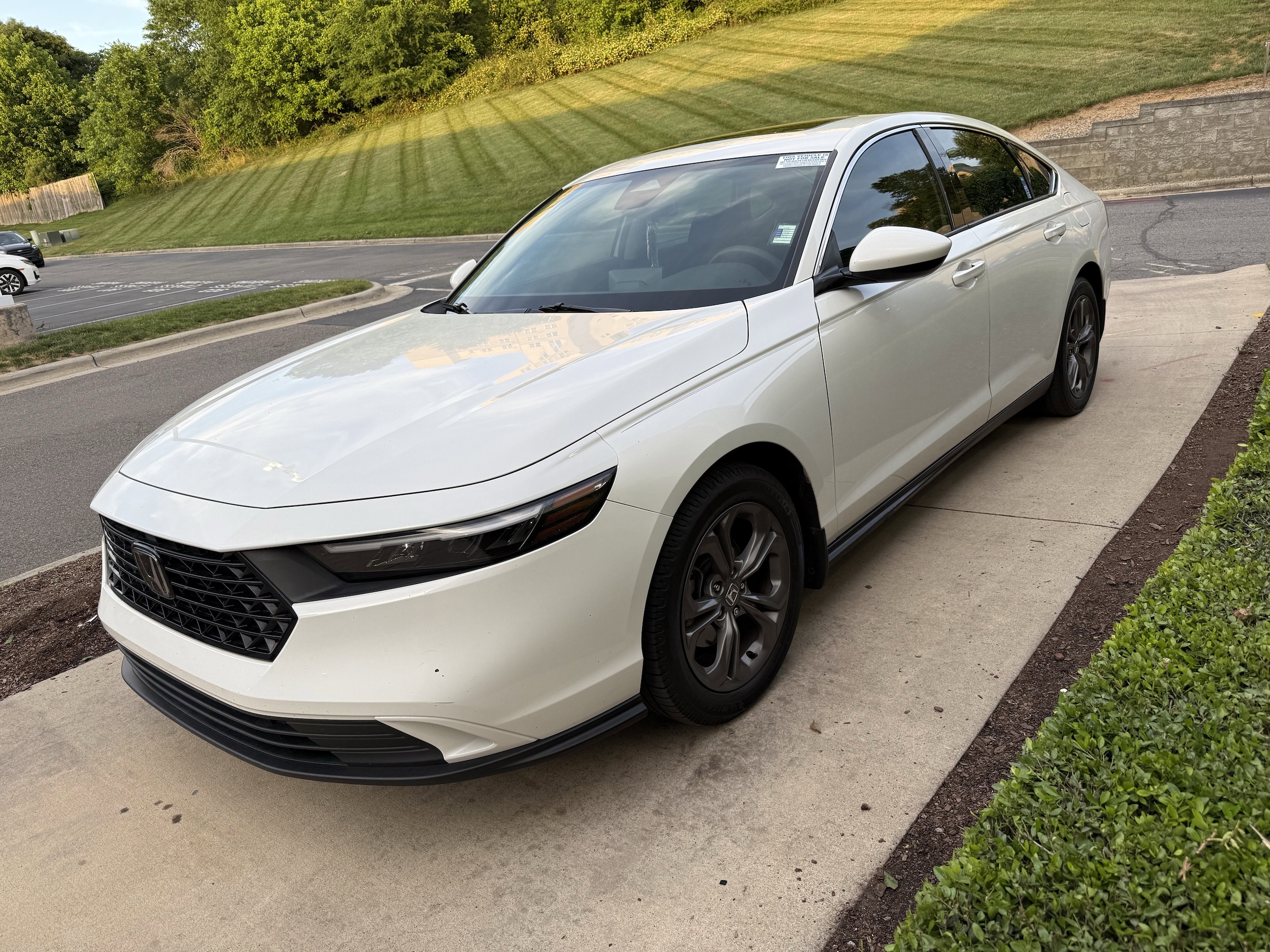 2024 Honda Accord EX photo 5