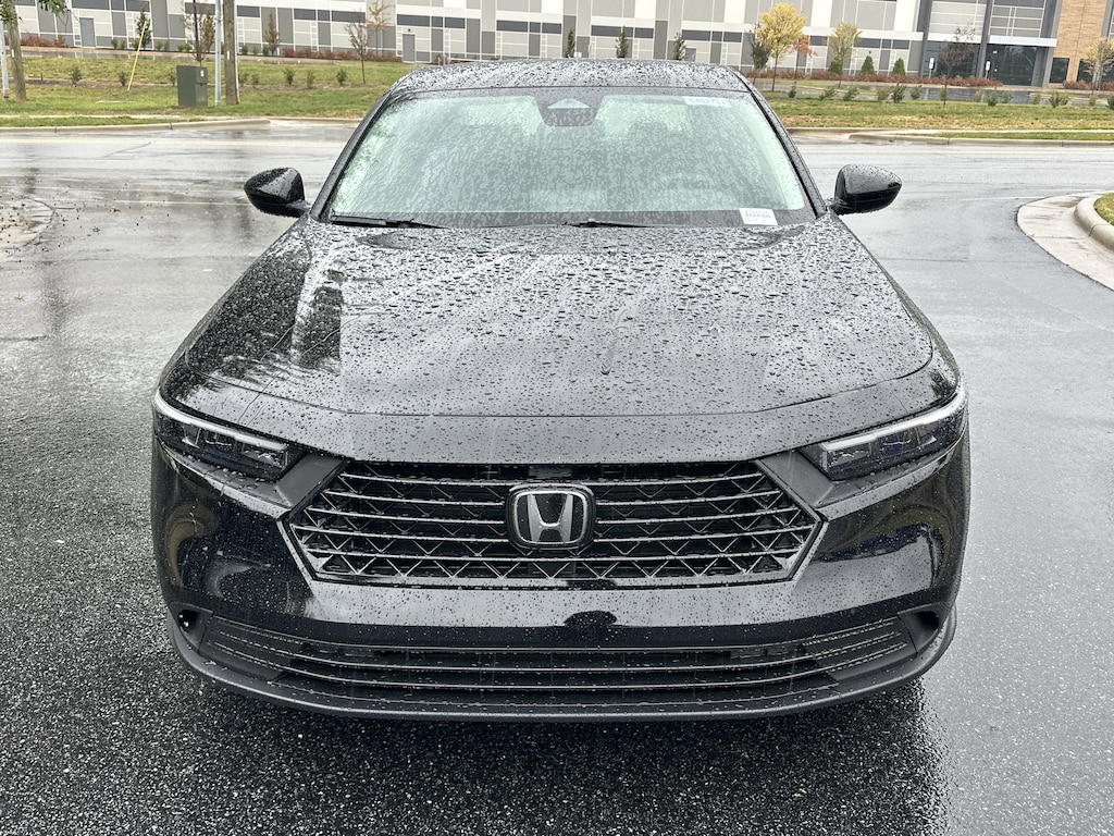 New 2025 Honda Accord LX CVT Sedan