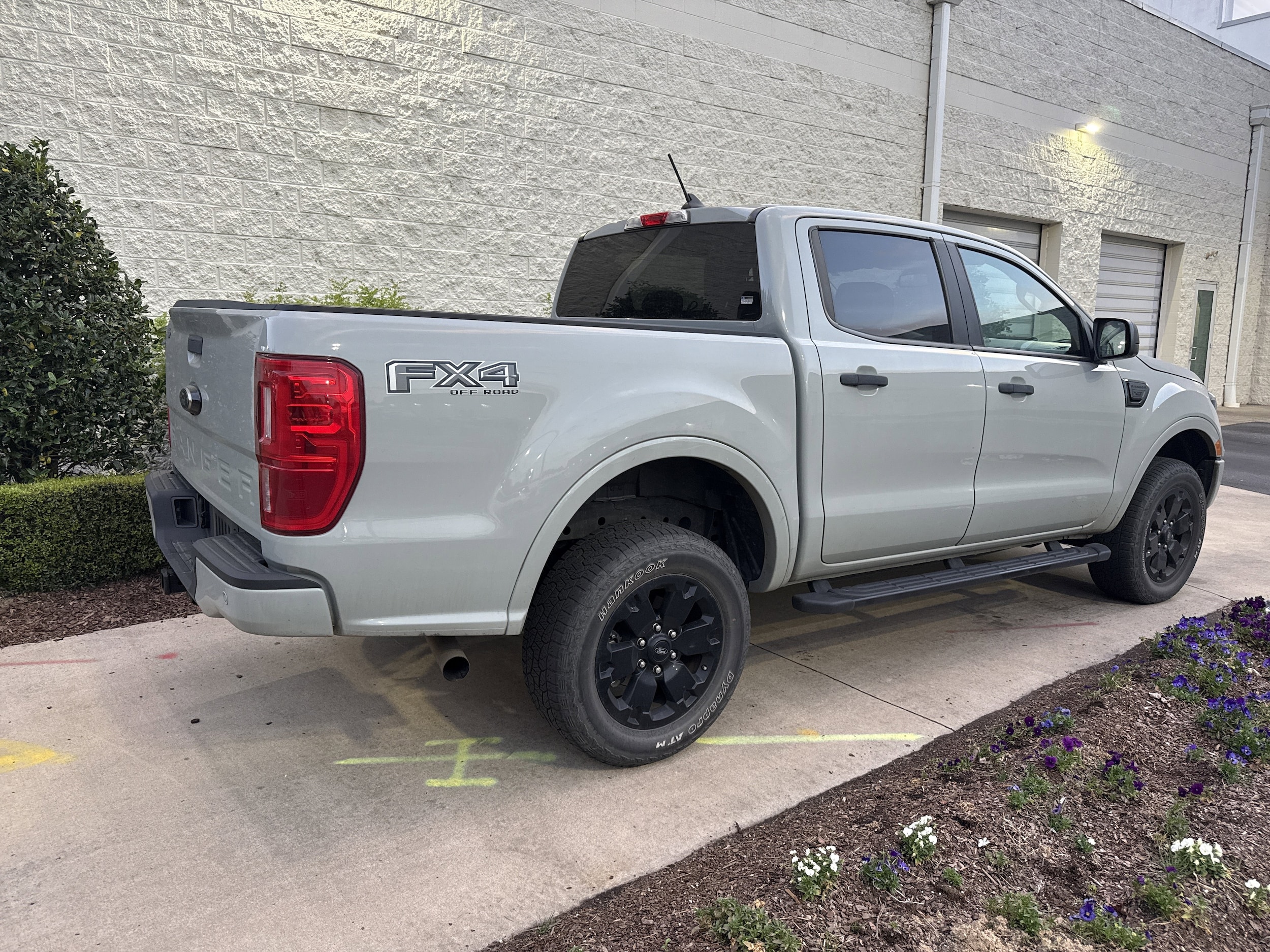 2023 Ford Ranger XLT photo 3