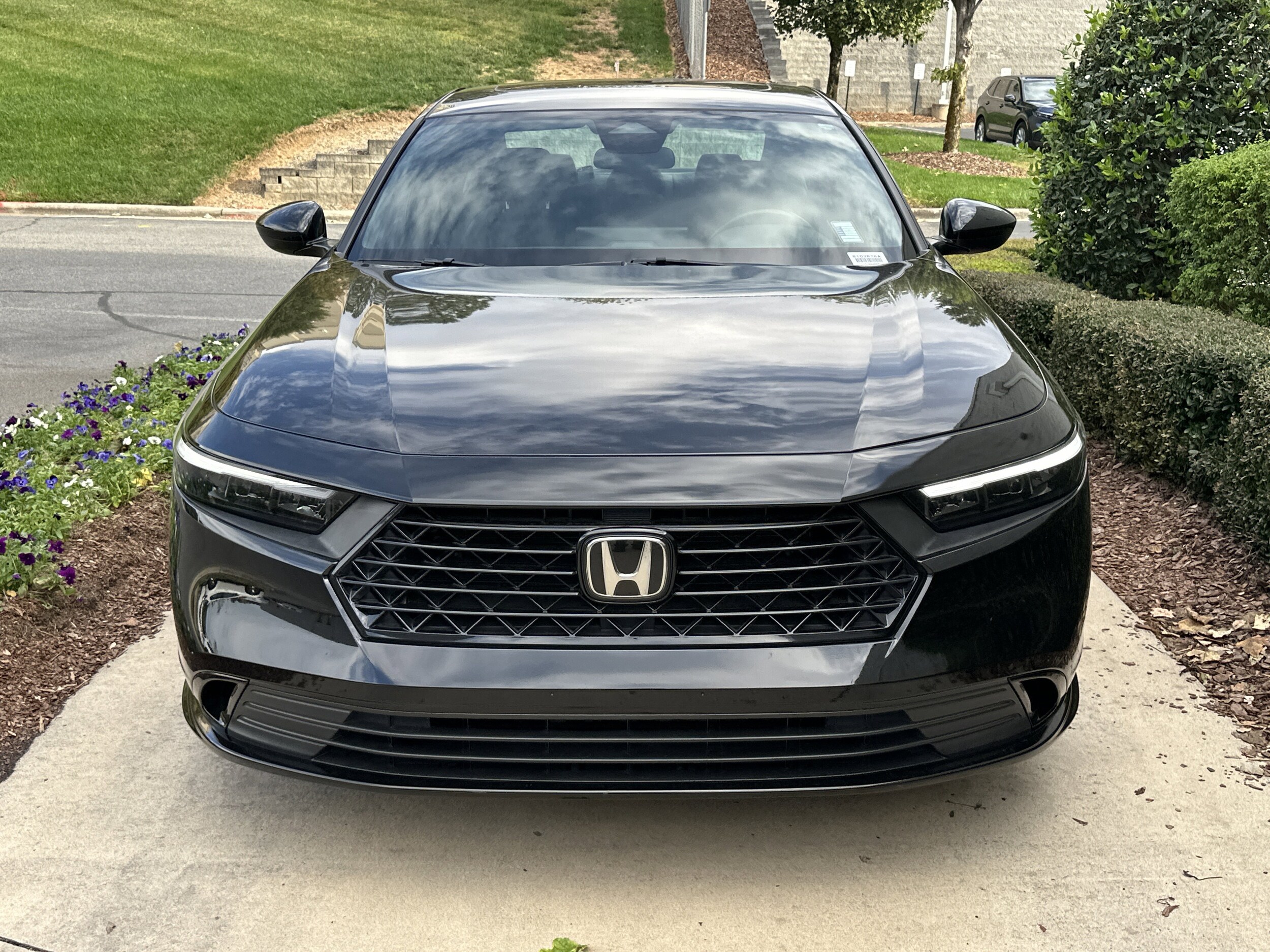 2024 Honda Accord Hybrid Sport-L photo 2