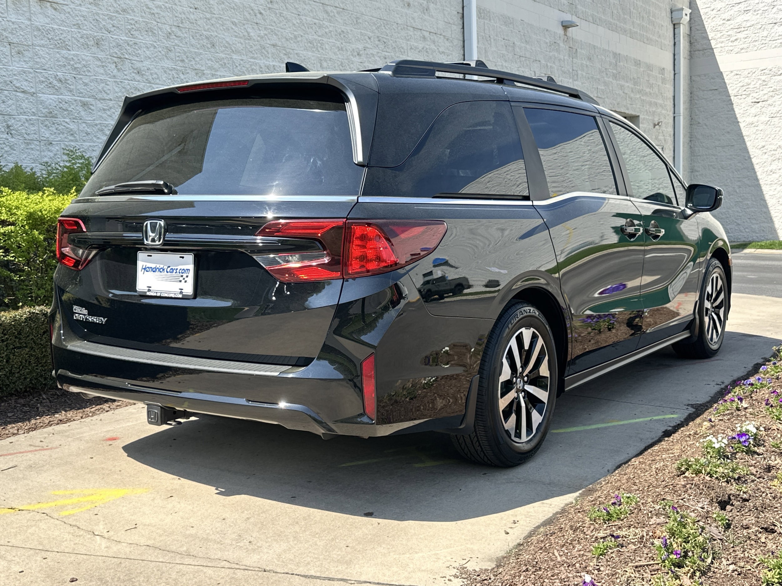 2026 Honda Odyssey EX-L photo 3