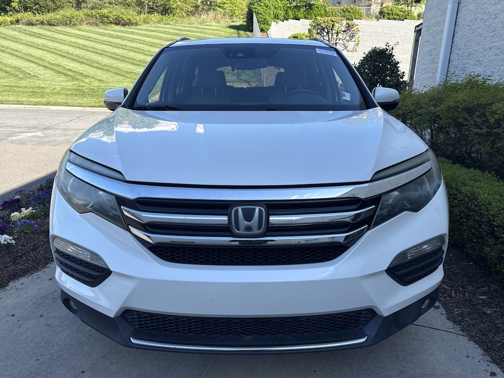 Used 2017 Honda Pilot Elite SUV