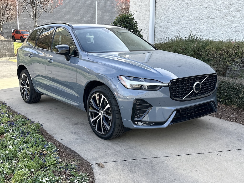 Used 2024 Volvo XC60 Plus Dark Theme SUV