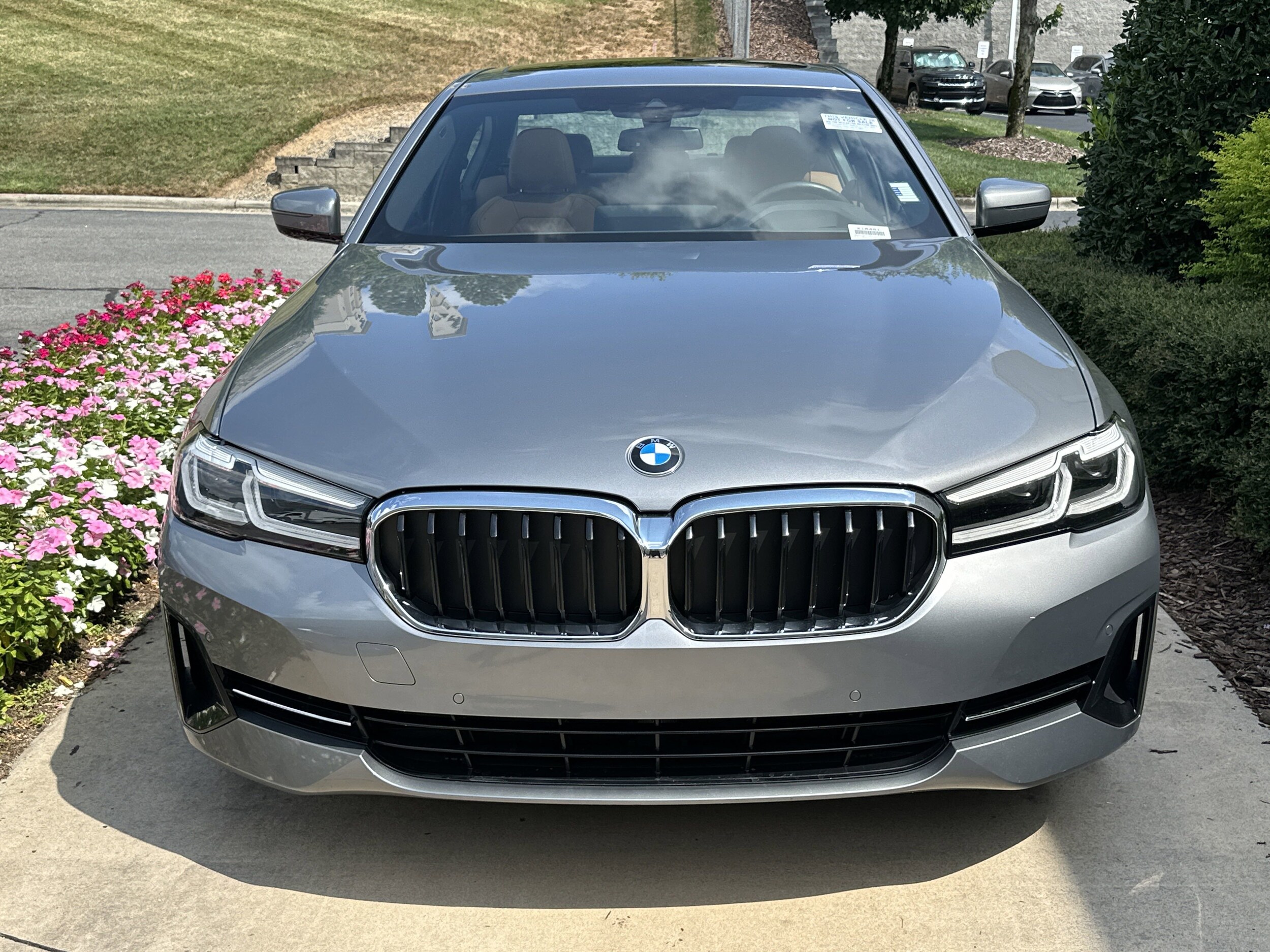 2023 Bmw 540i Sedan photo 2
