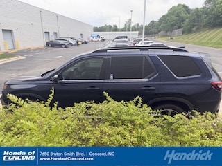 2025 Honda Pilot Touring SUV