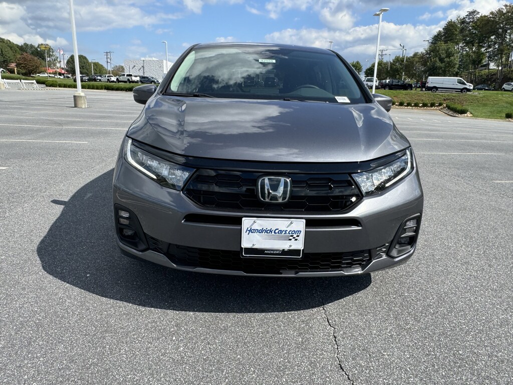 New 2026 Honda Odyssey Touring Minivan