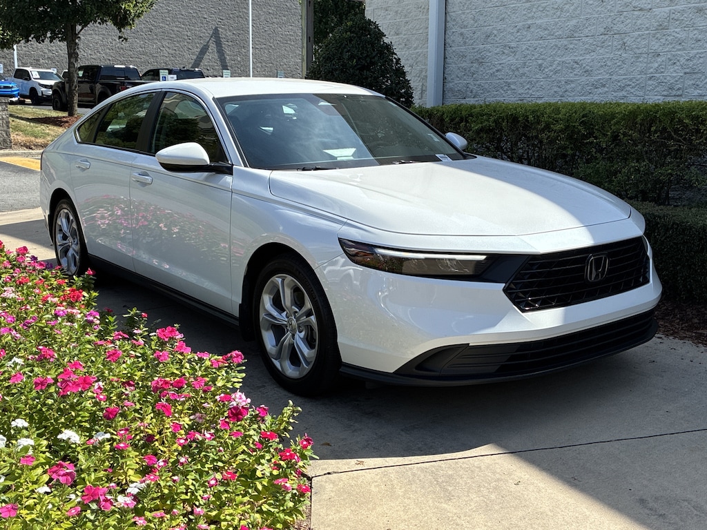 Certified 2025 Honda Accord LX Sedan