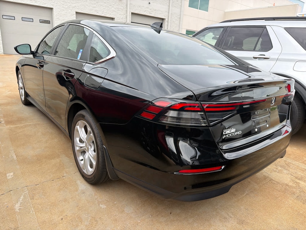 Certified 2023 Honda Accord LX Sedan