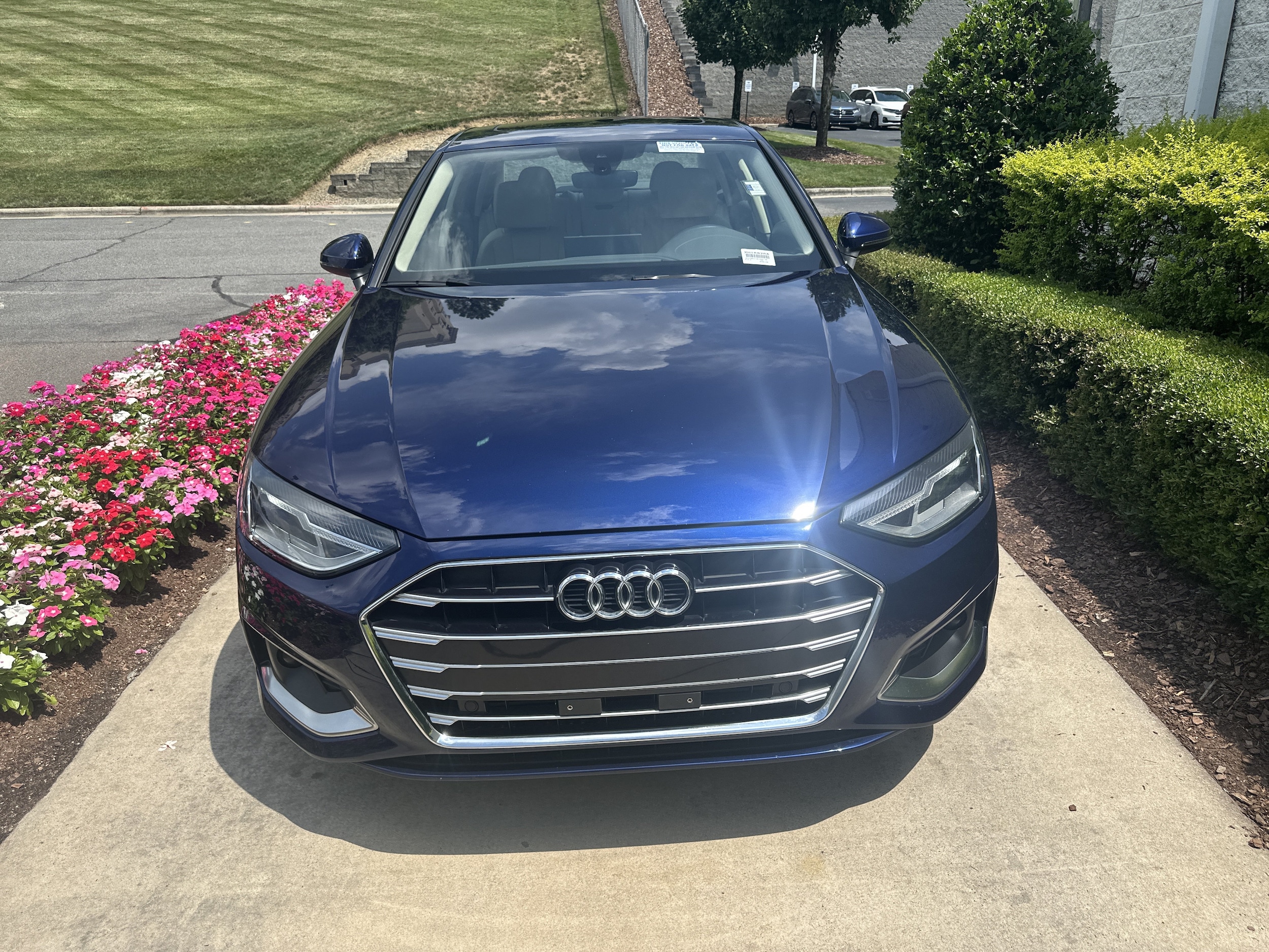 Audi A4 Sedan Premium