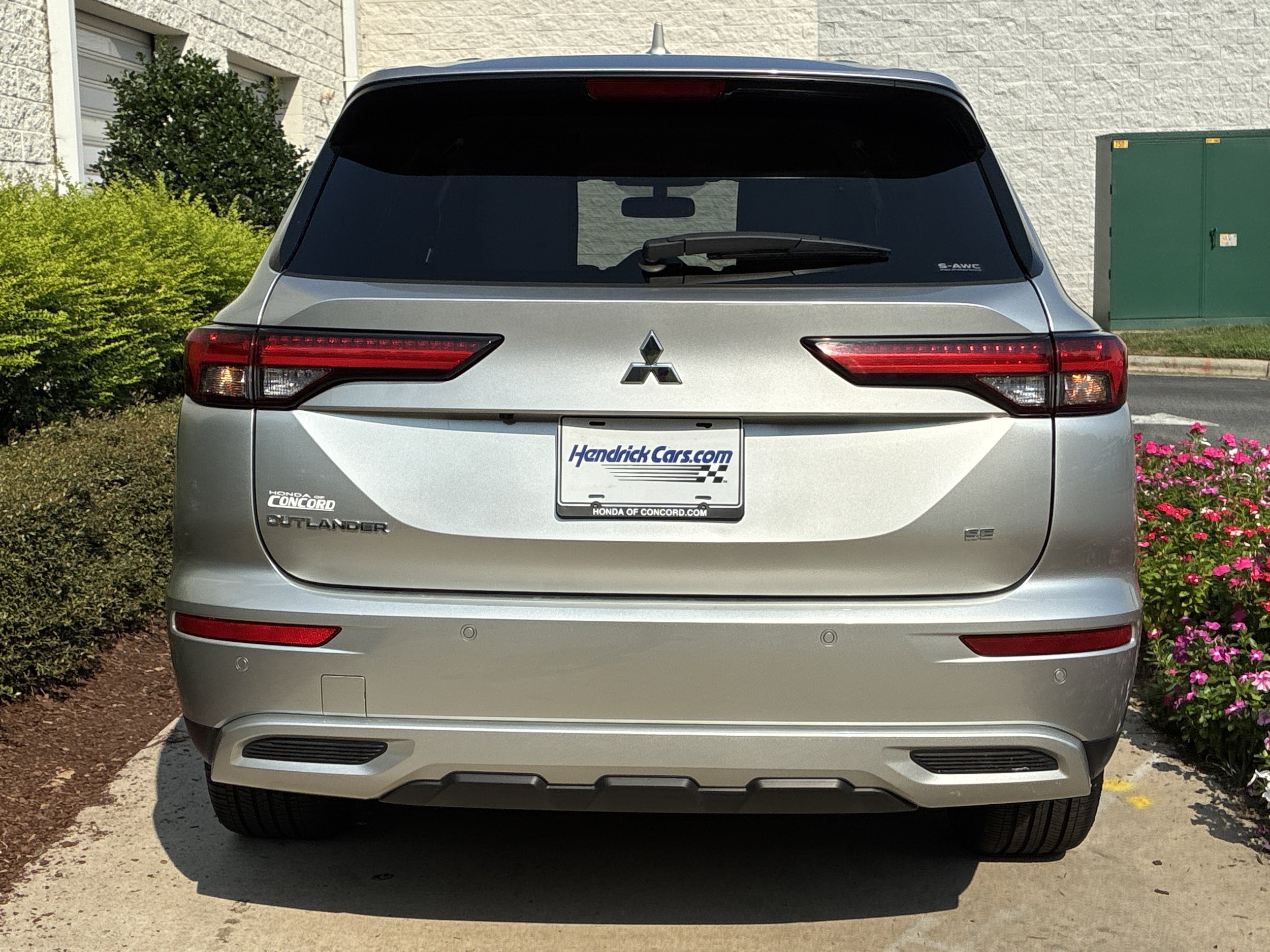 2024 Mitsubishi Outlander SE