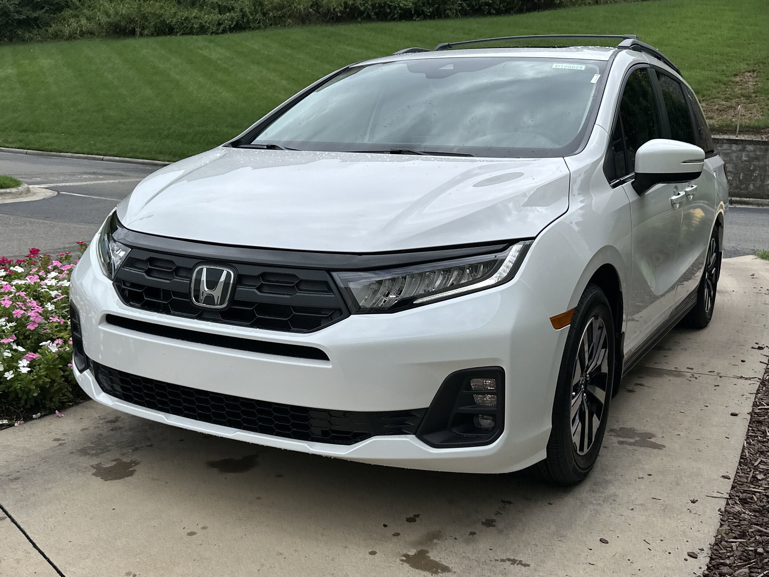 2026 Honda Odyssey EX-L photo 3