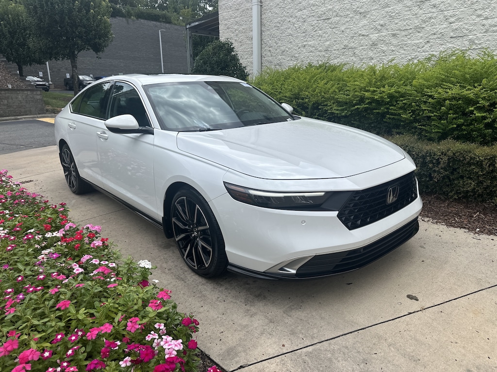 Certified 2023 Honda Accord Hybrid Touring Sedan