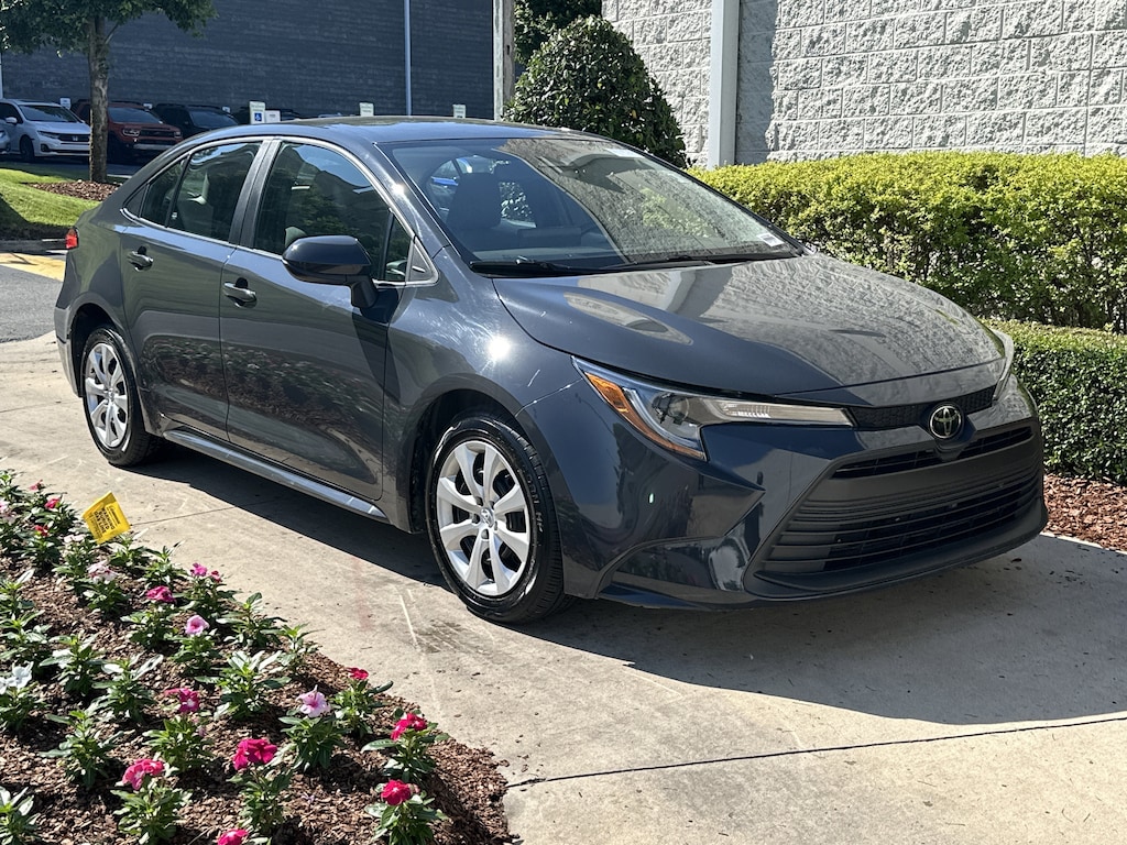 Used 2024 Toyota Corolla LE Sedan