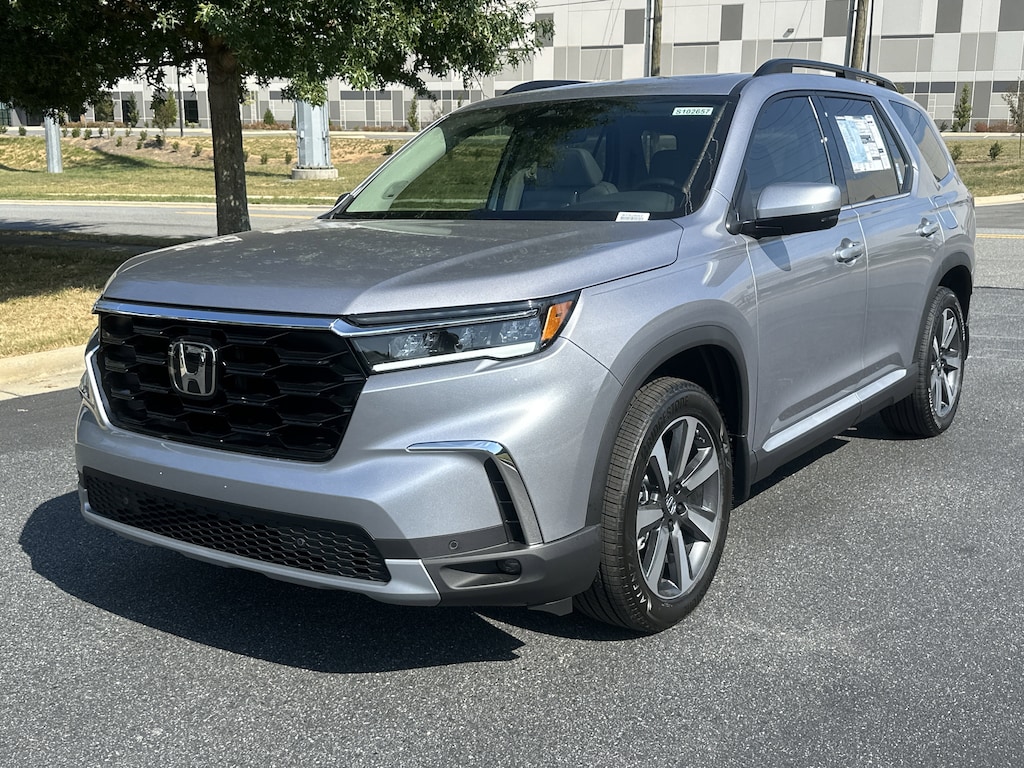 New 2025 Honda Pilot Touring SUV