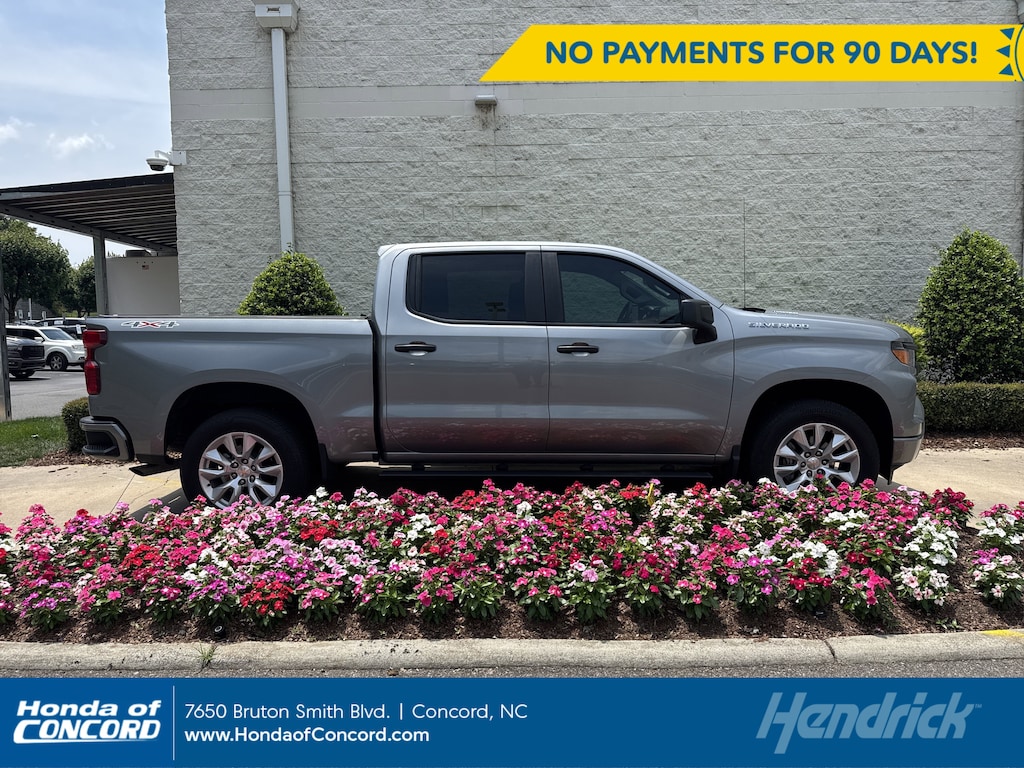 Used 2025 Chevrolet Silverado 1500 Custom Pickup