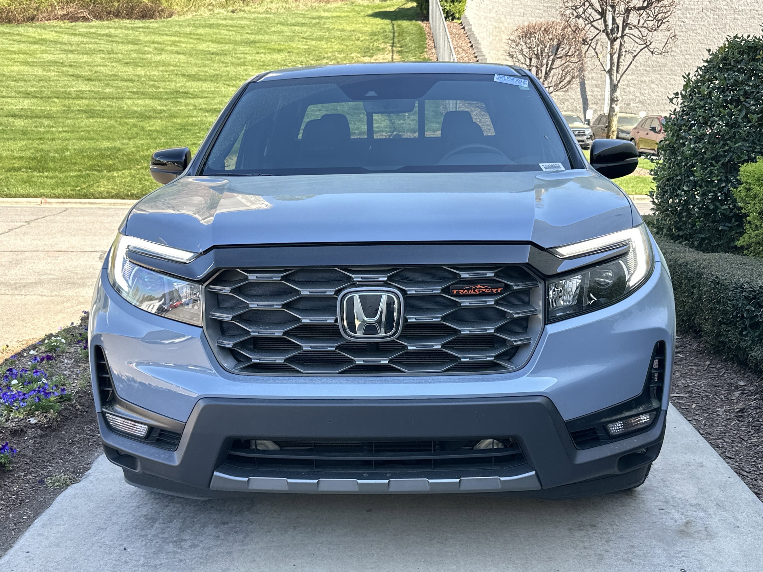 2025 Honda Ridgeline TrailSport photo 2