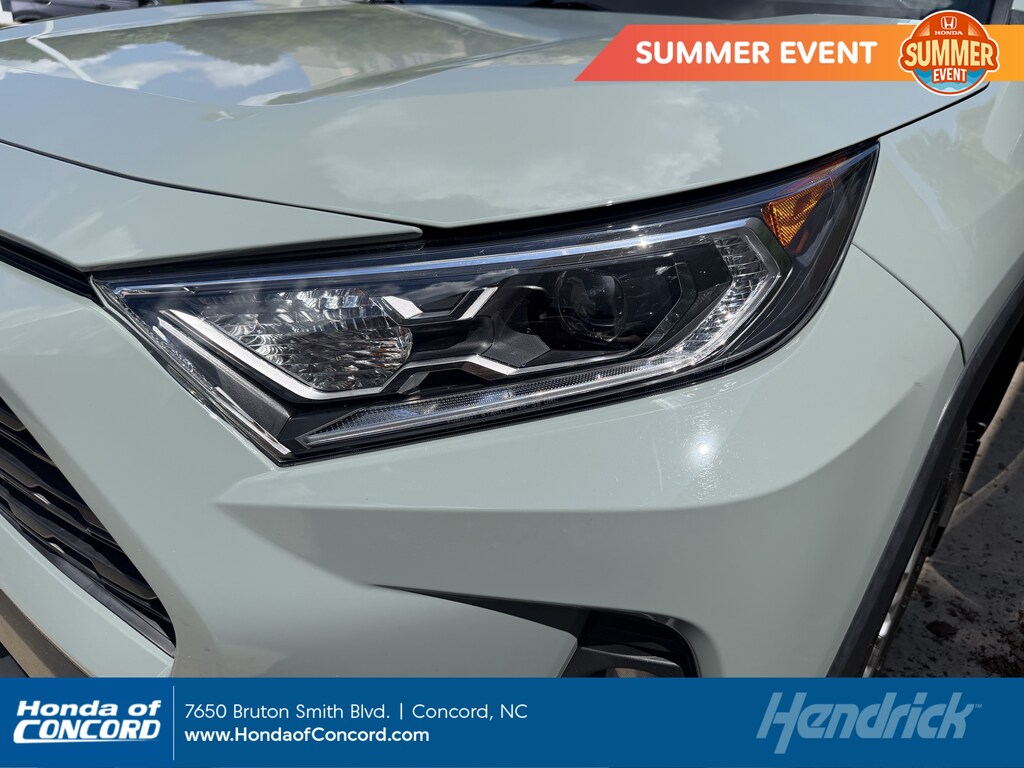 Used 2021 Toyota RAV4 Hybrid XLE SUV