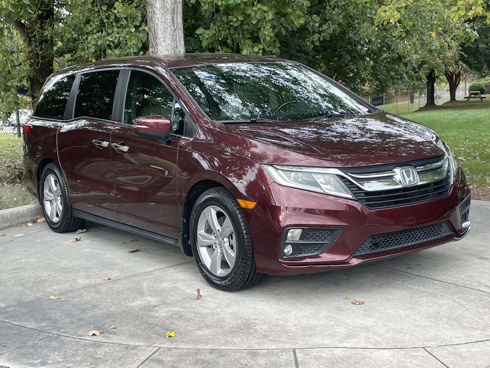2019 Honda Odyssey EX-L photo 2
