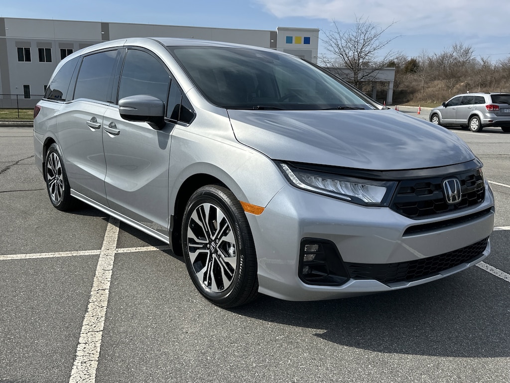 New 2026 Honda Odyssey Elite Minivan