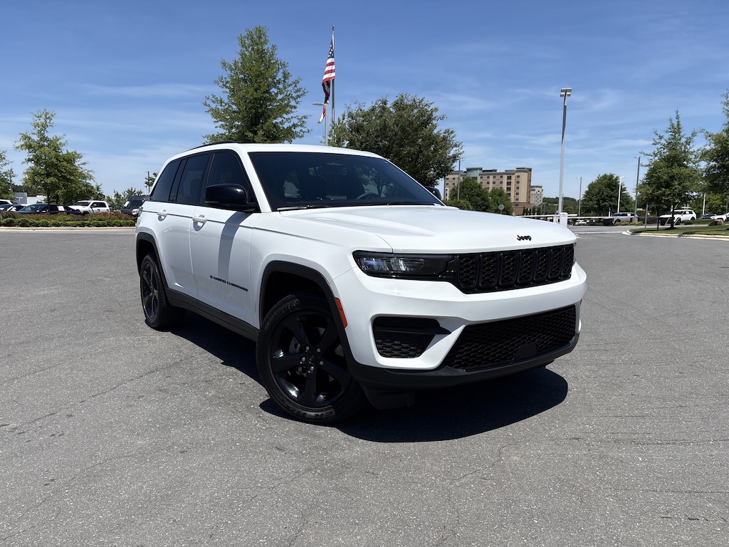 Certified 2024 Jeep Grand Cherokee Altitude X SUV