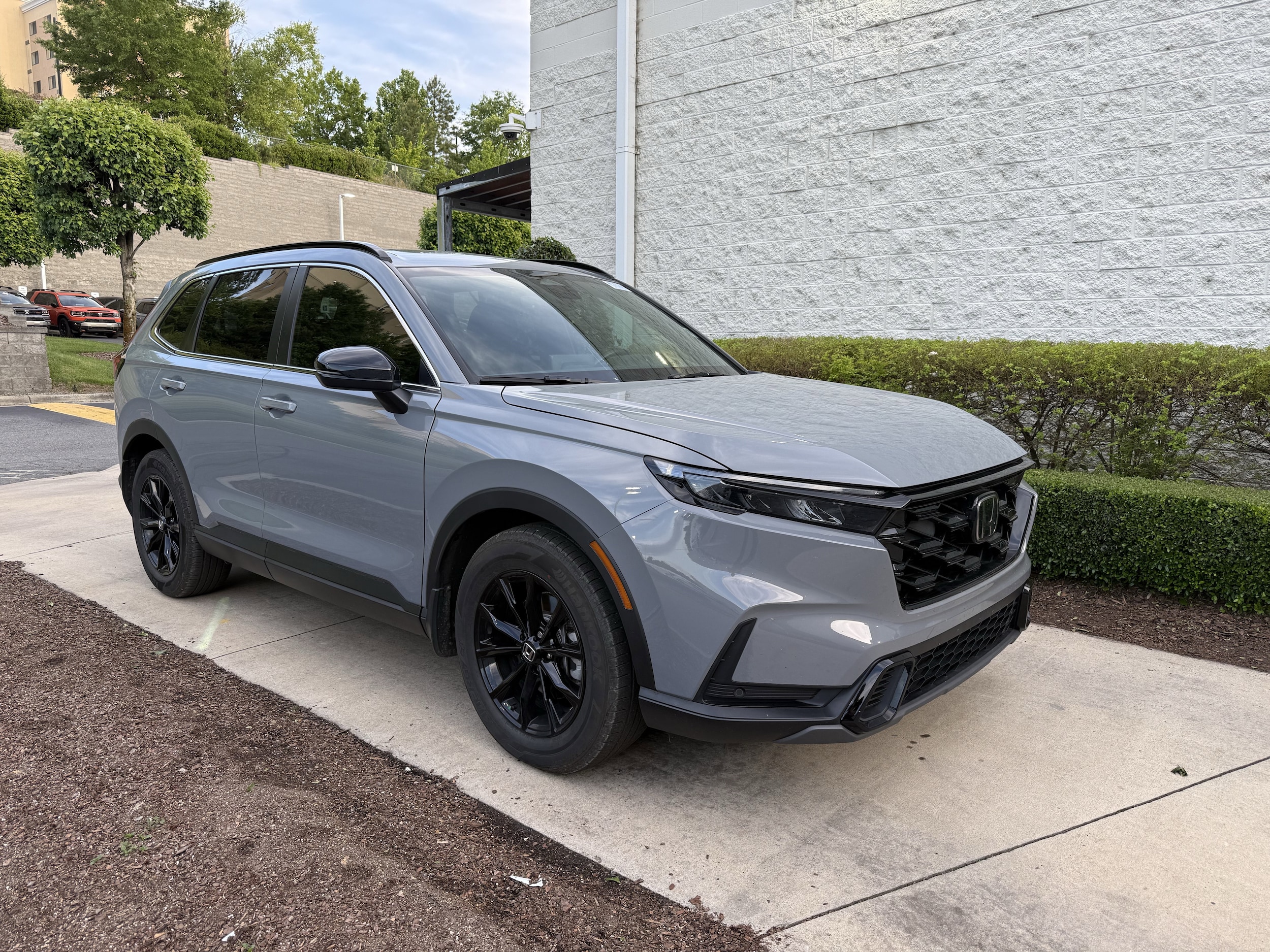 2025 Honda CR-V Hybrid Sport-L photo 3