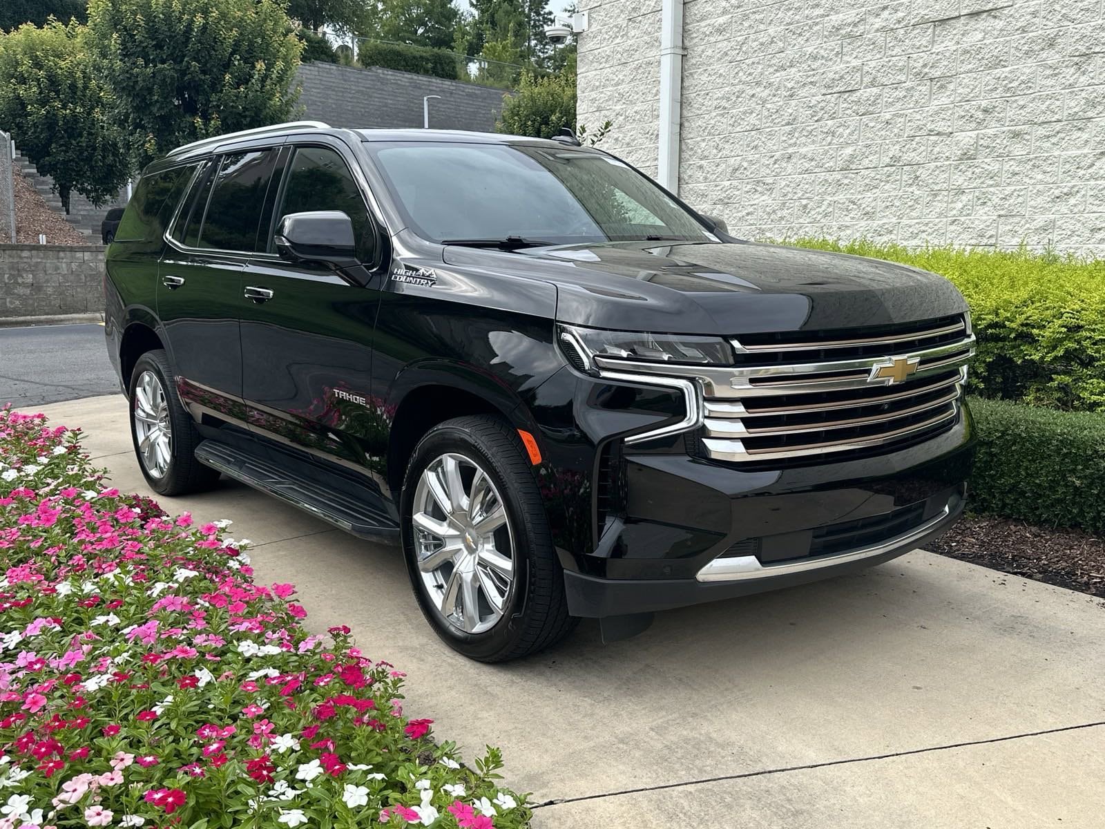 Used 2023 Chevrolet Tahoe High Country with VIN 1GNSKTKL7PR314219 for sale in Concord, NC