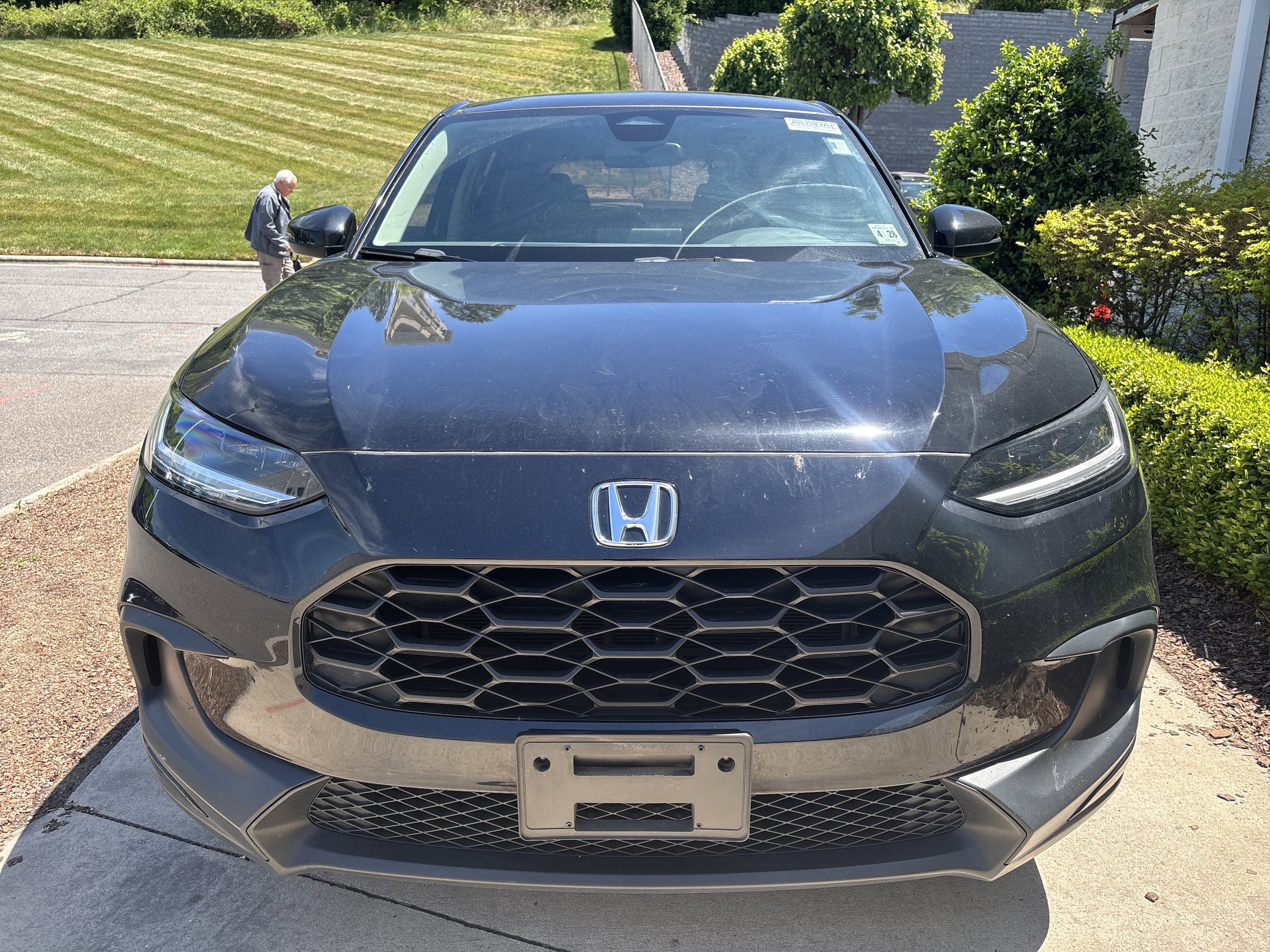 2023 Honda HR-V LX photo 3