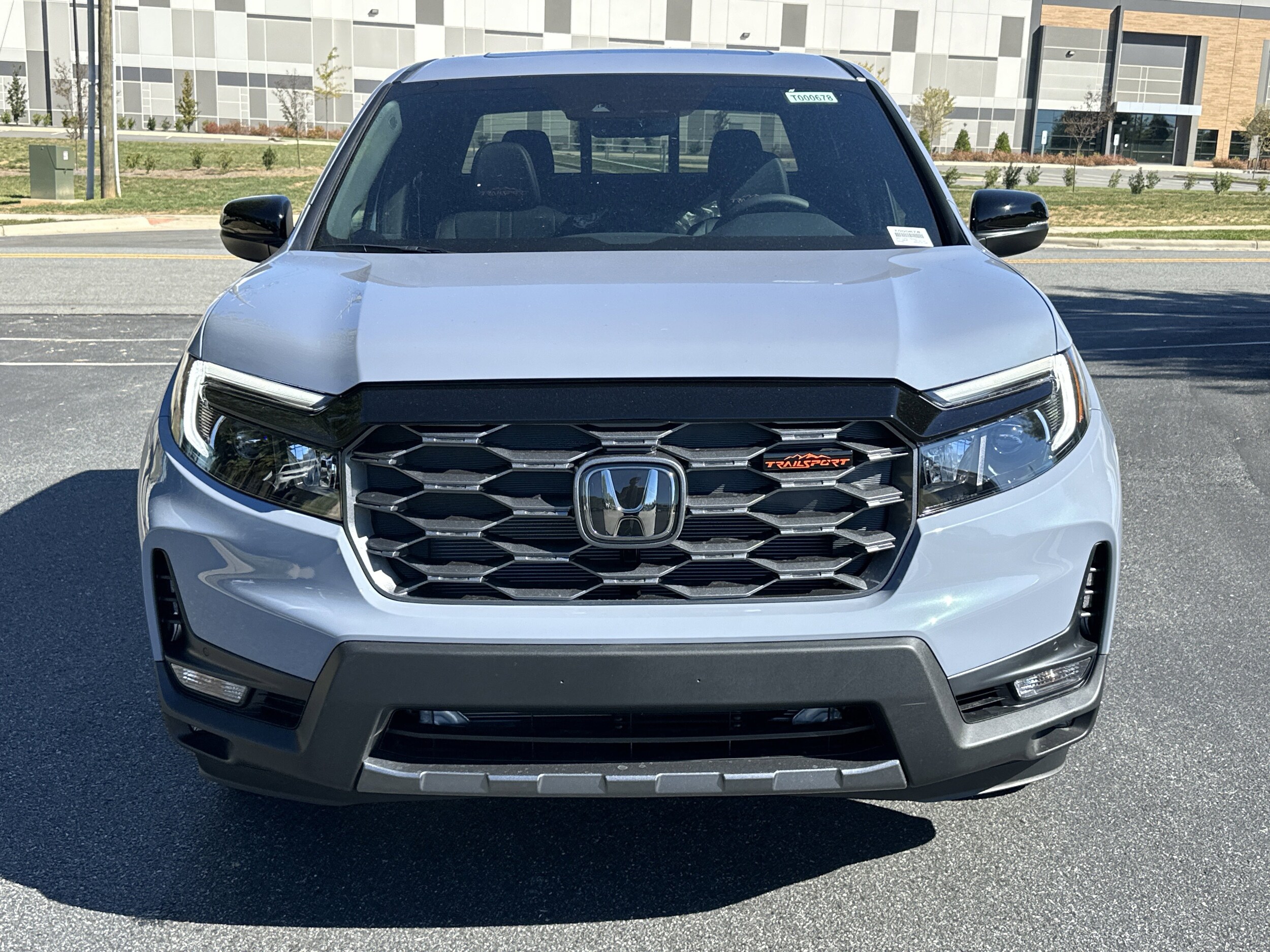 2026 Honda Ridgeline TrailSport photo 2