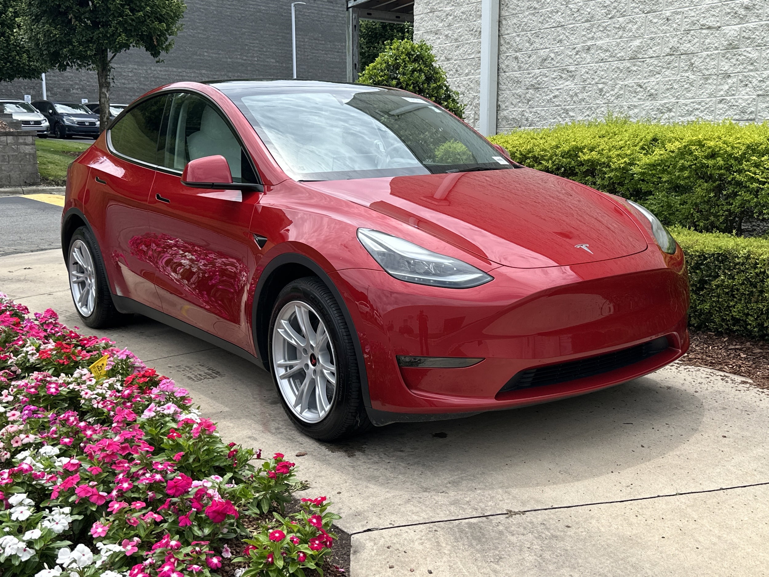 Used 2023 Tesla Model Y Long Range with VIN 7SAYGDEE0PA182837 for sale in Concord, NC
