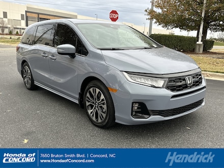 2026 Honda Odyssey Elite Minivan